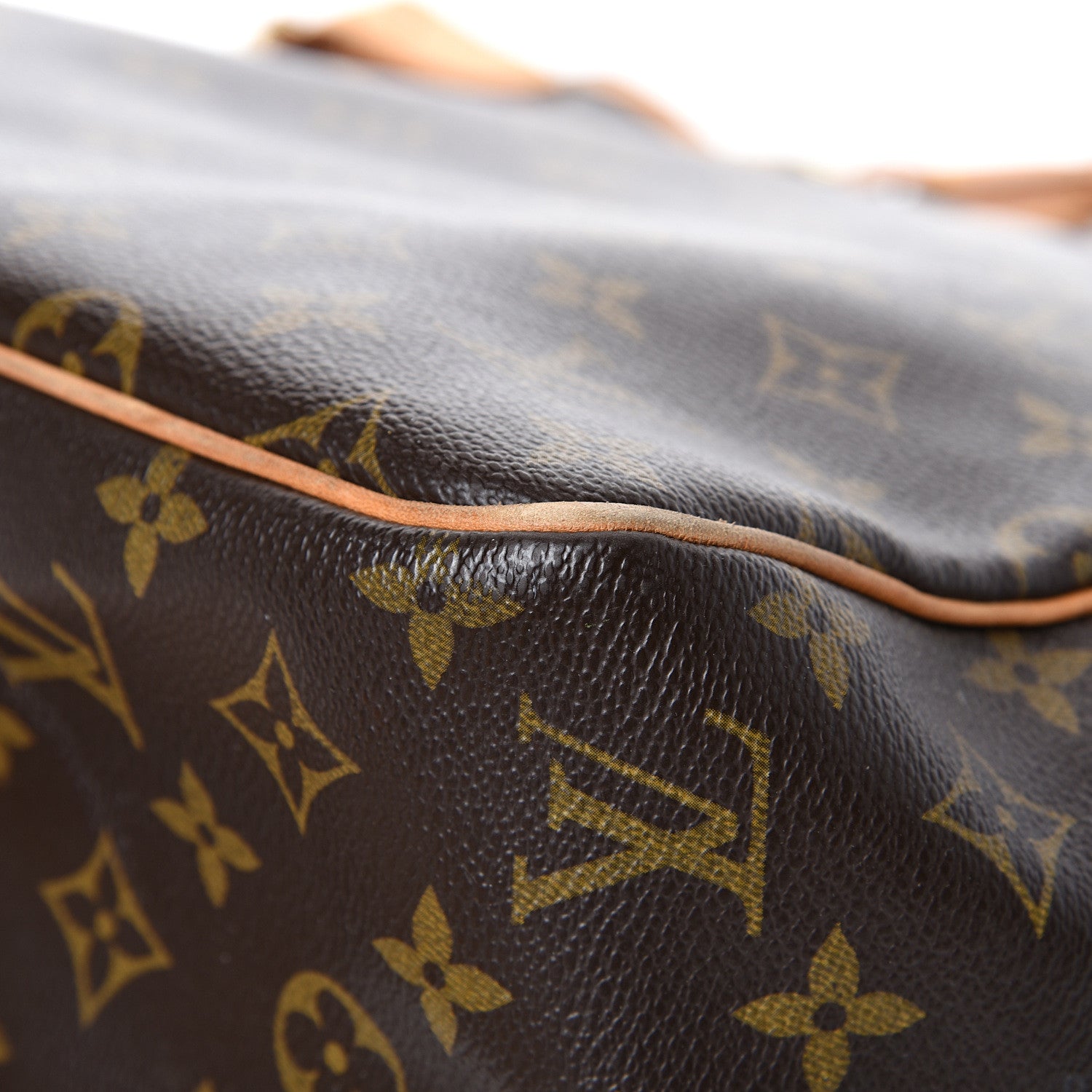 Louis Vuitton Monogram Batignolles Vertical 9 of 21