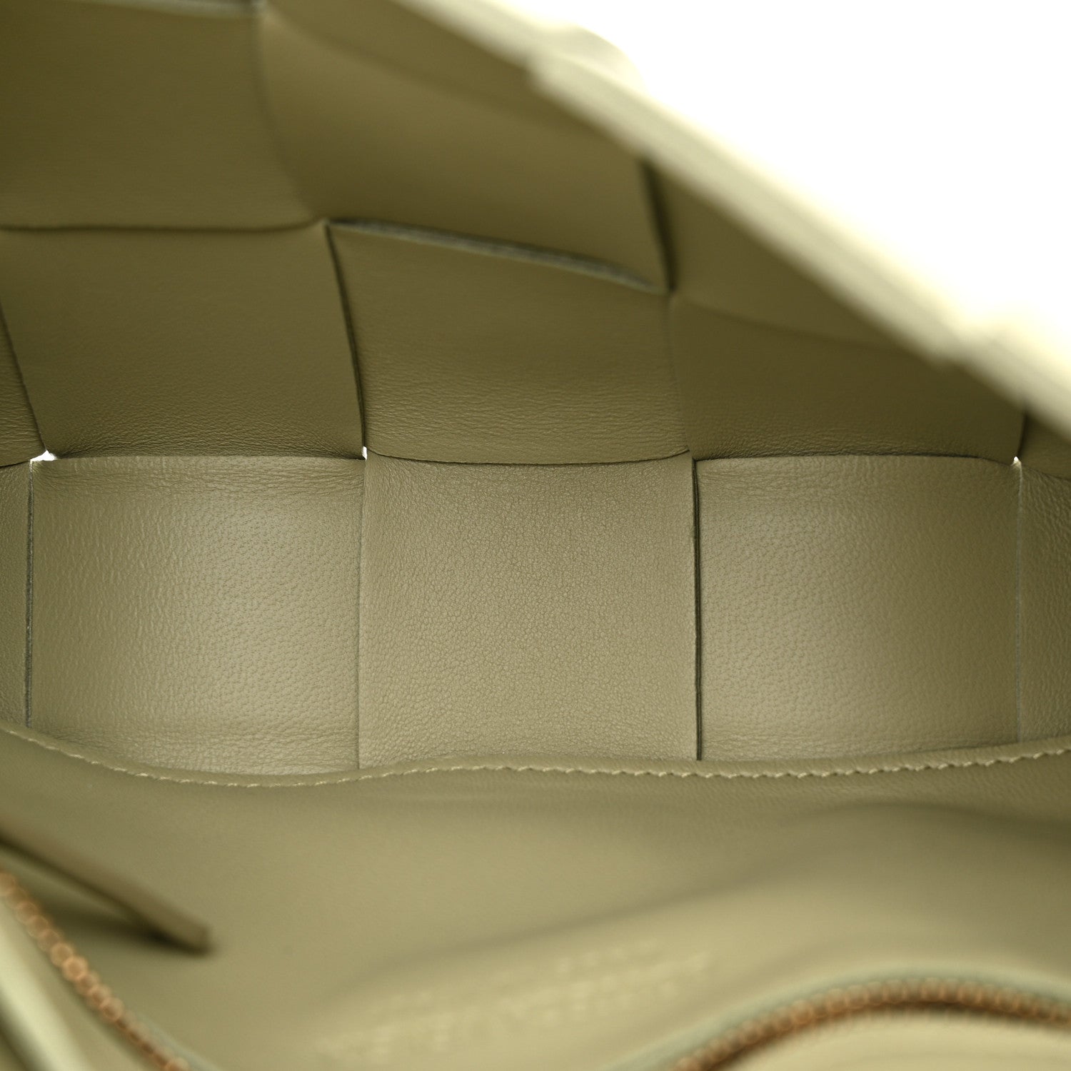 Bottega Veneta Lambskin Maxi Intrecciato Cassette Crossbody Bag Travertine 5 of 9
