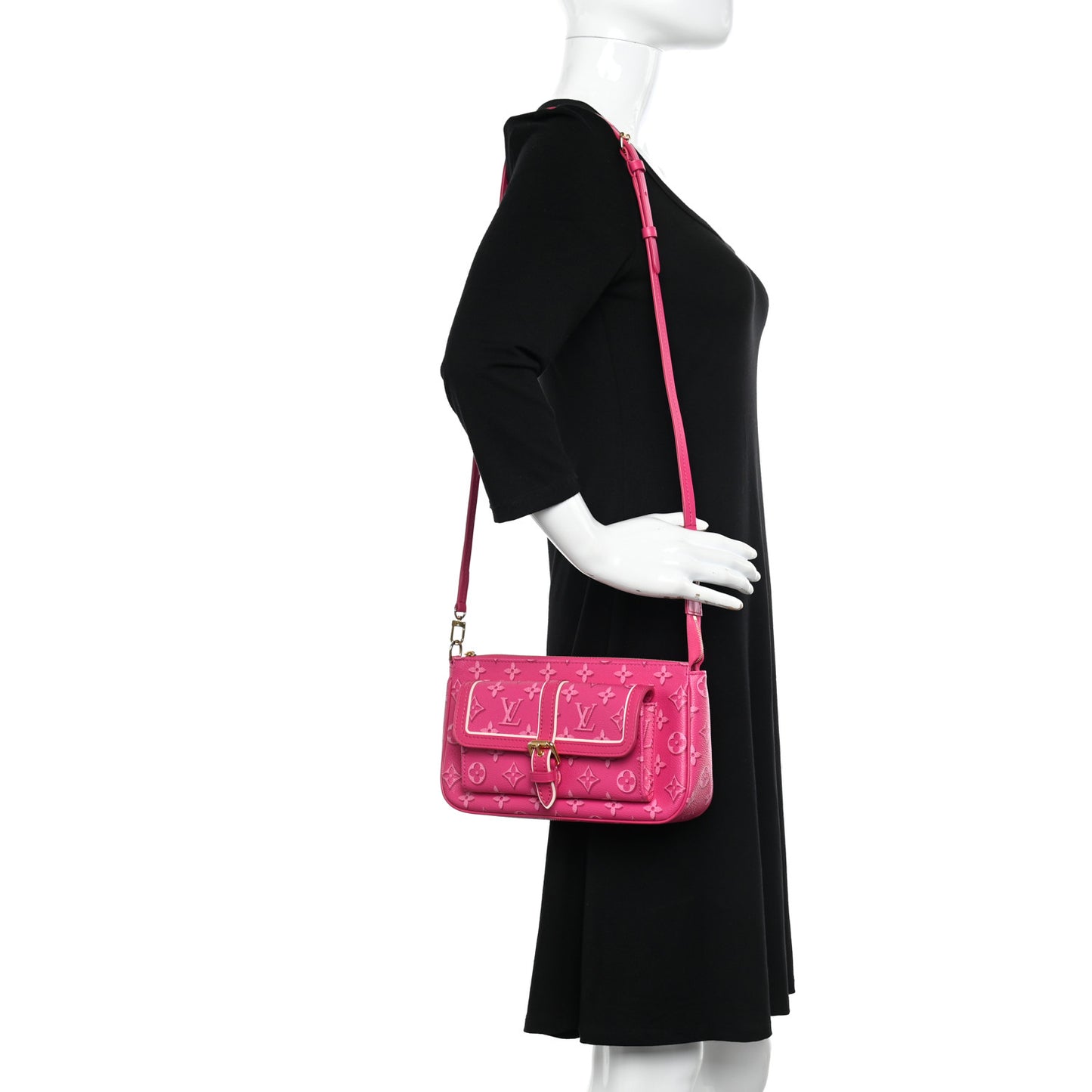 Monogram Fall For You Maxi Multi Pochette Accessories Fuchsia