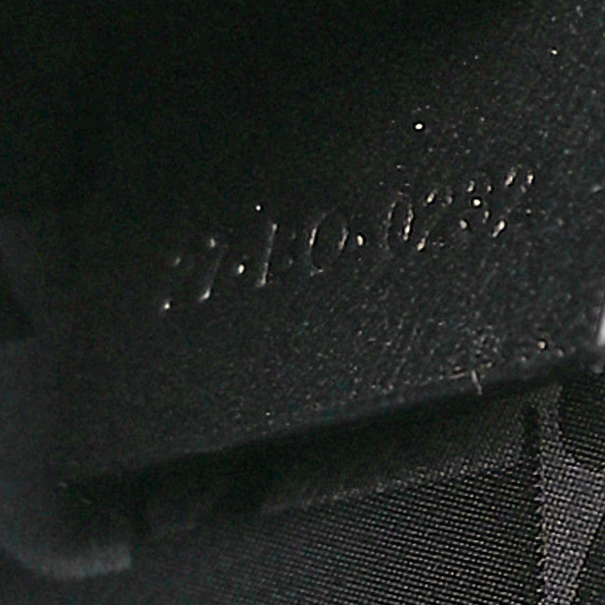 Grained Calfskin Mini Saddle Messenger Bag With Strap Black