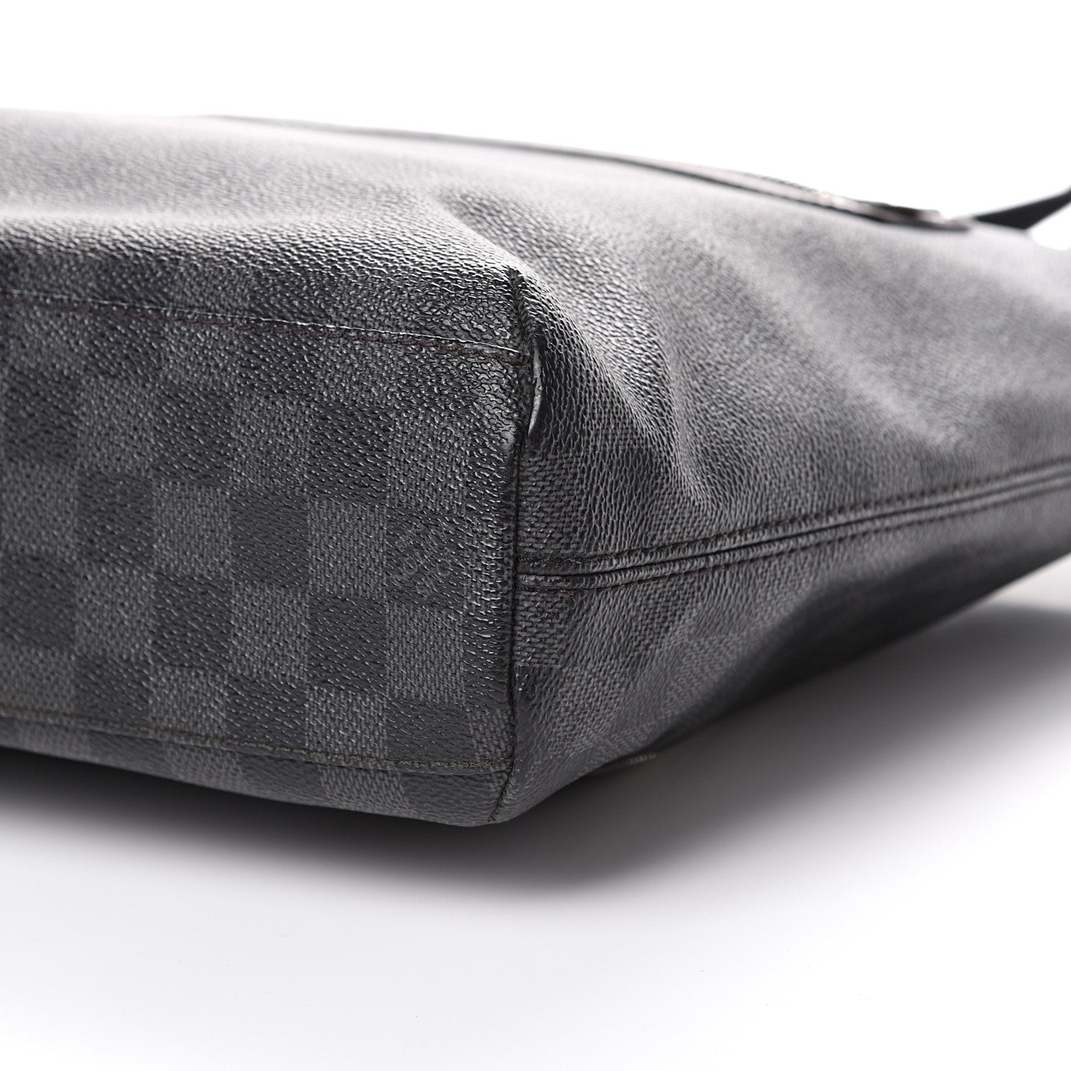 Louis Vuitton Damier Graphite Mick MM 10 of 11