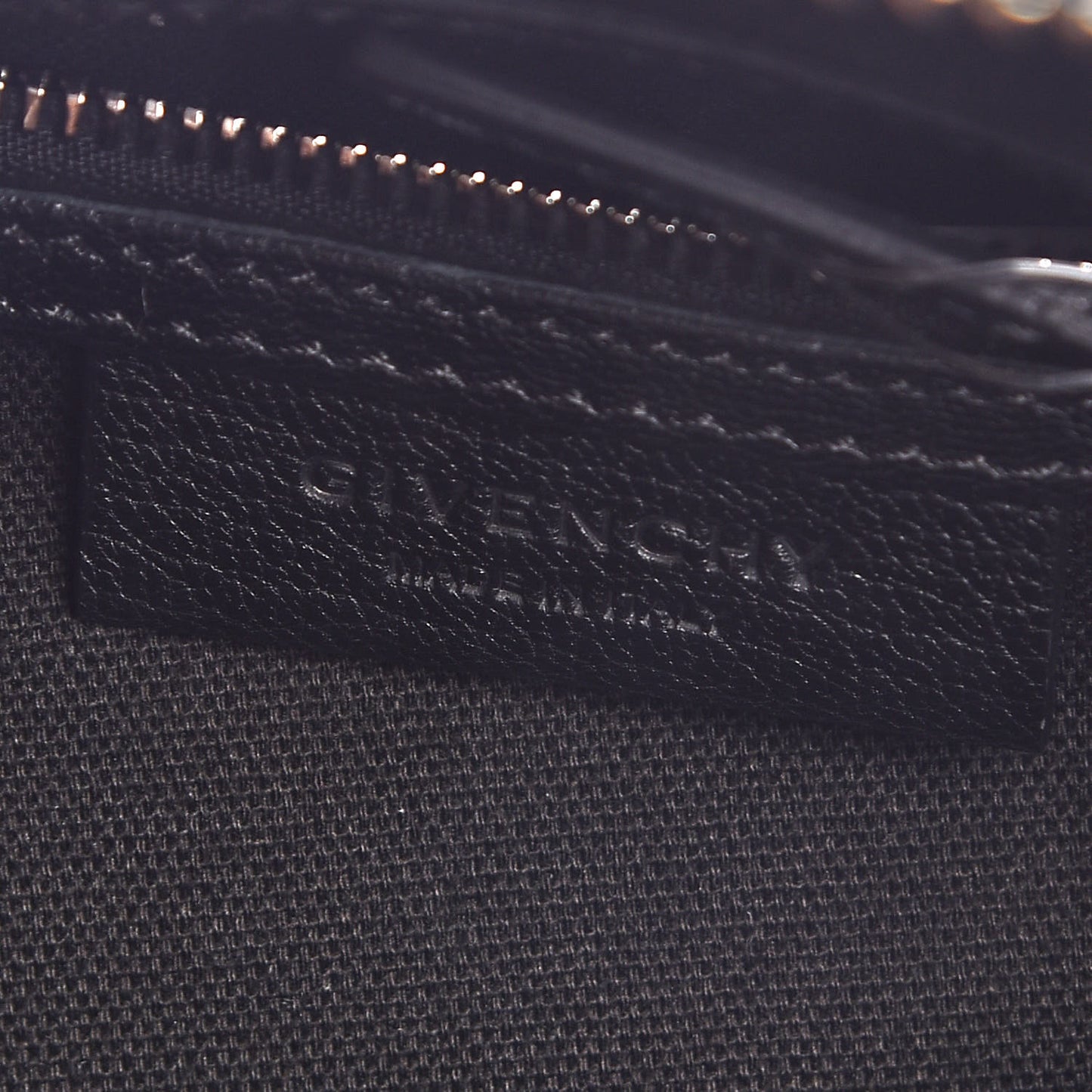 Sugar Goatskin Small Antigona Black