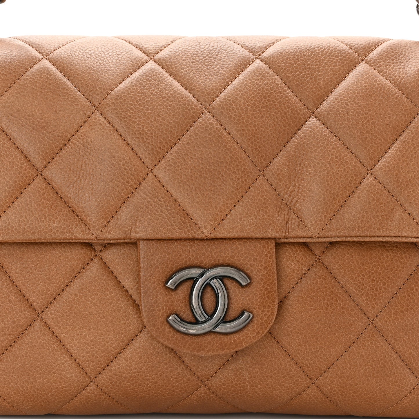 Caviar Quilted Coco Casual Flap Light Brown