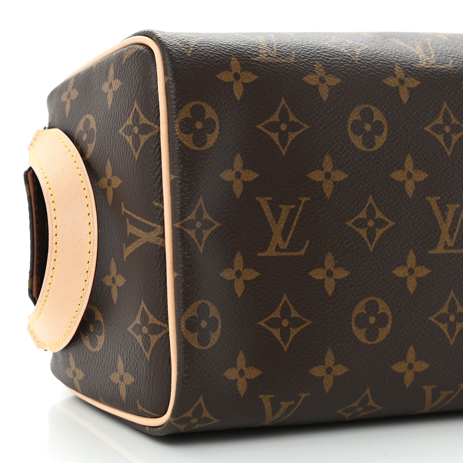 Louis Vuitton Monogram Dopp Kit Toilet Pouch 7 of 10