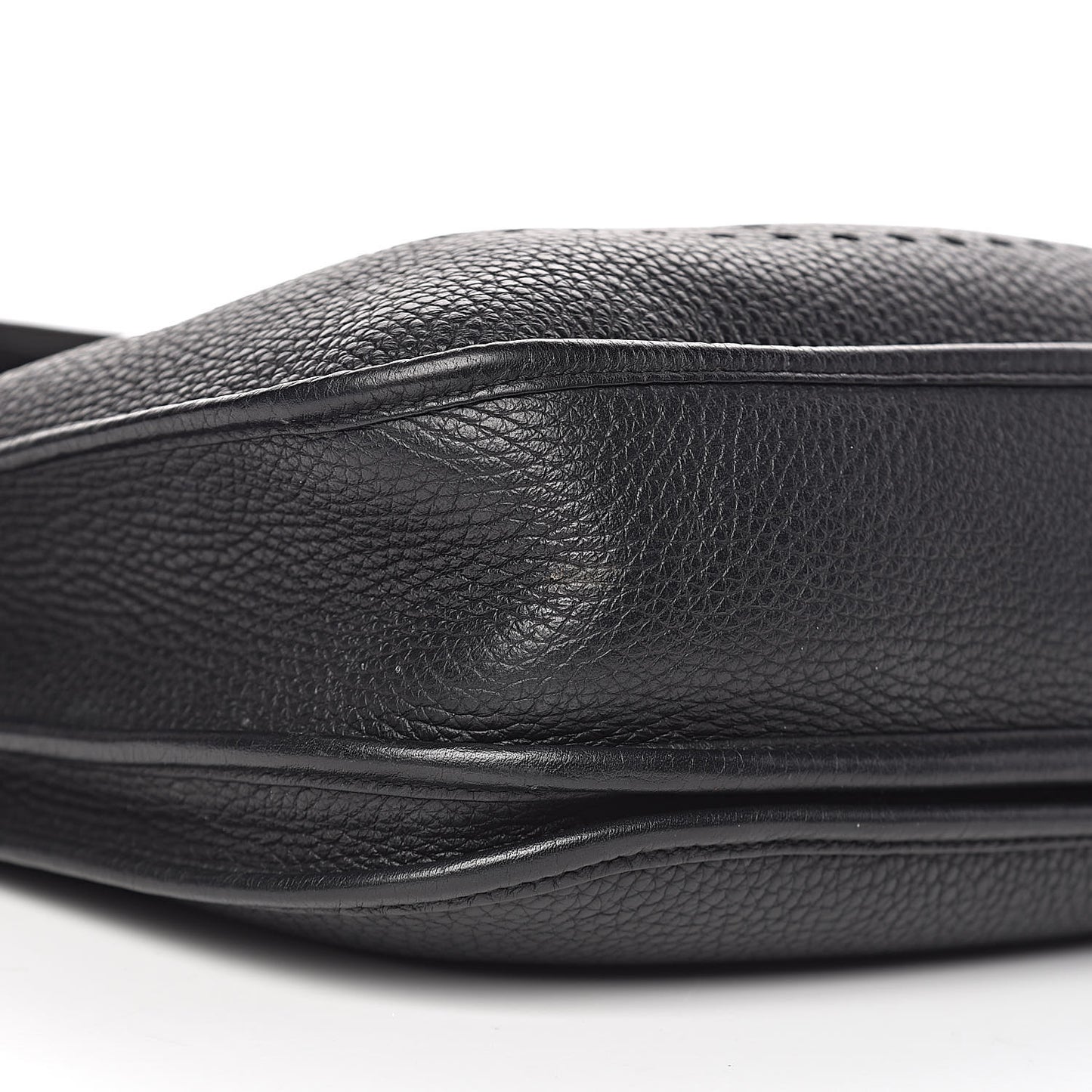 Taurillon Clemence Evelyne III PM Black