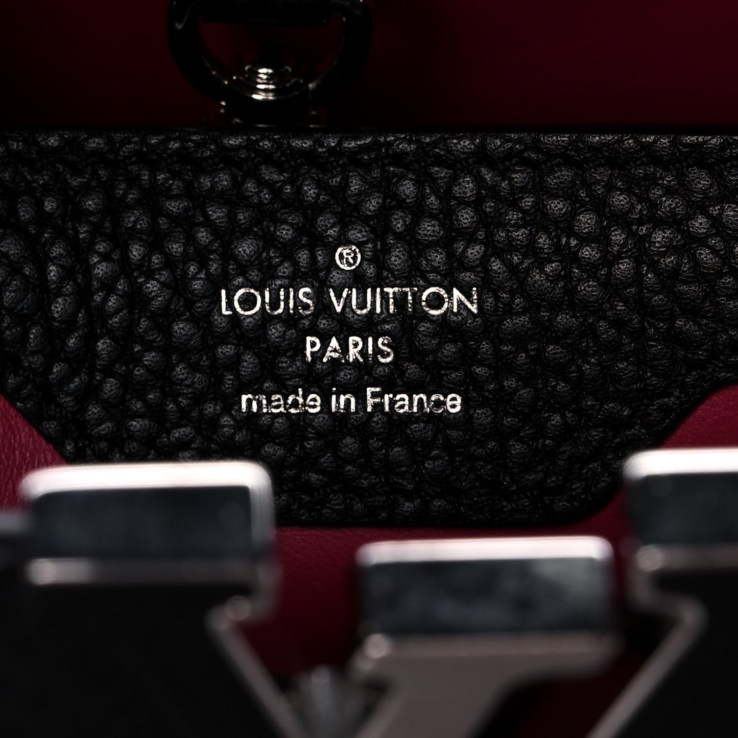 Taurillon Capucines PM Black