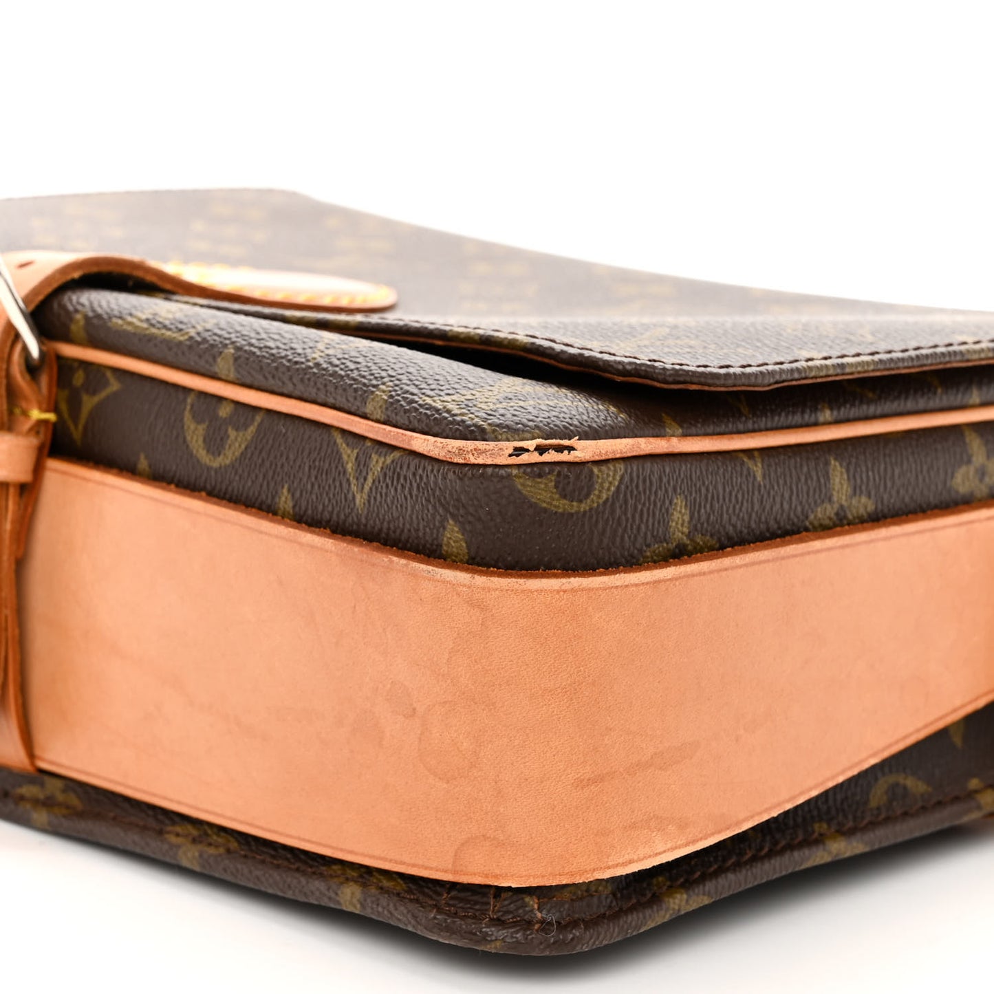 Monogram Cartouchiere 26