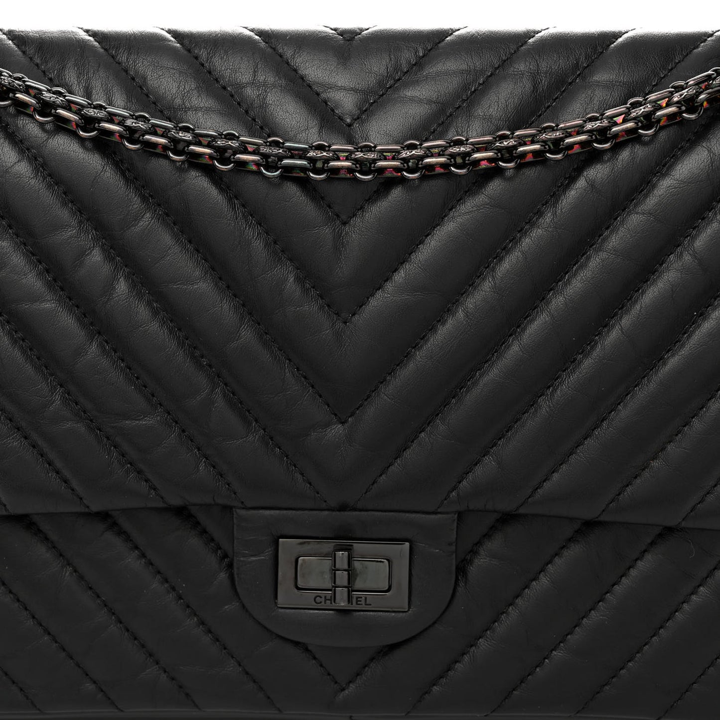 Aged Calfskin Chevron Quilted 2.55 Reissue 226 So Black