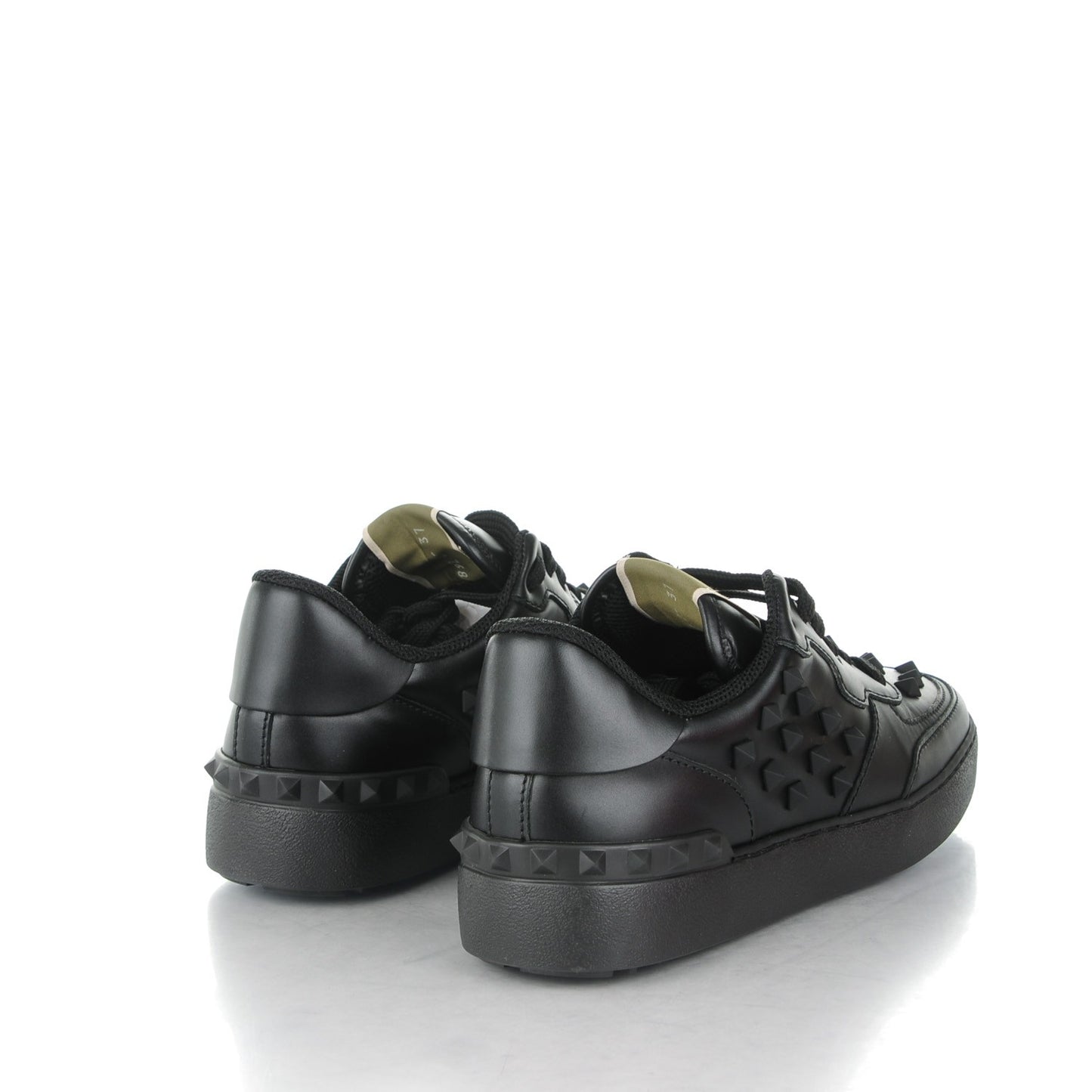 Calfskin Rockstud Sneakers 37 Black