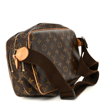 Louis Vuitton Monogram Reporter PM 3 of 11