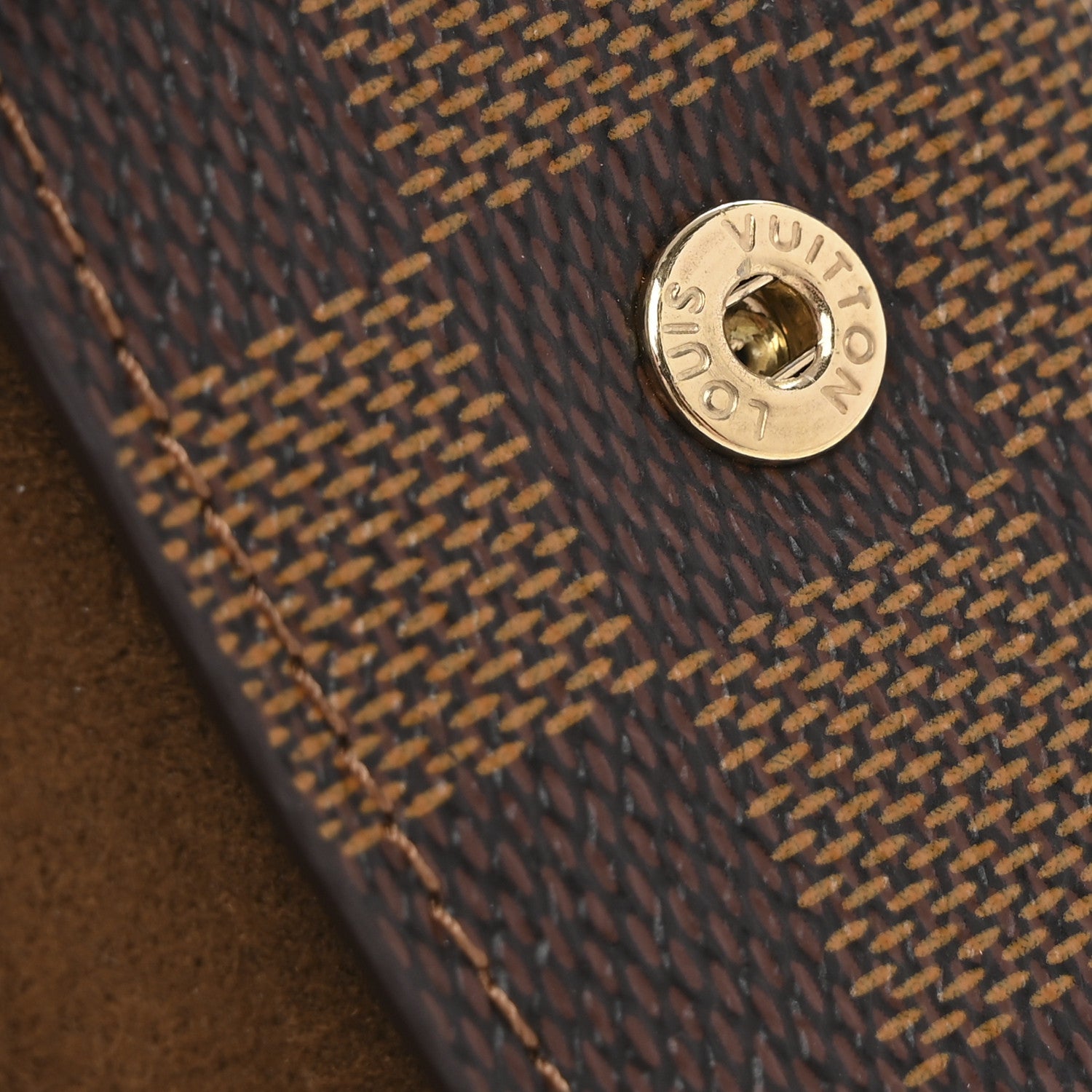 Louis Vuitton Damier Ebene Cufflinks Case 7 of 7