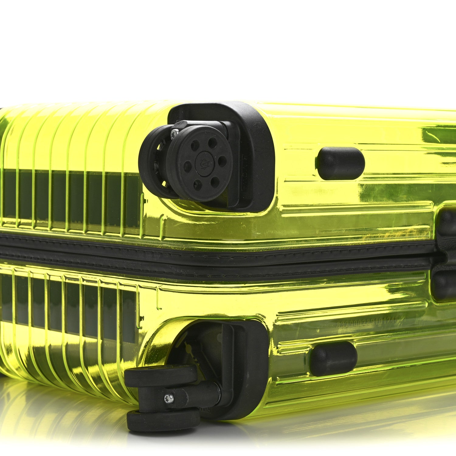 RIMOWA トラベルポーチ ライムイエロー Rimowa Transparent Polycarbonate Essential Cabin Neon Lime Yellow
