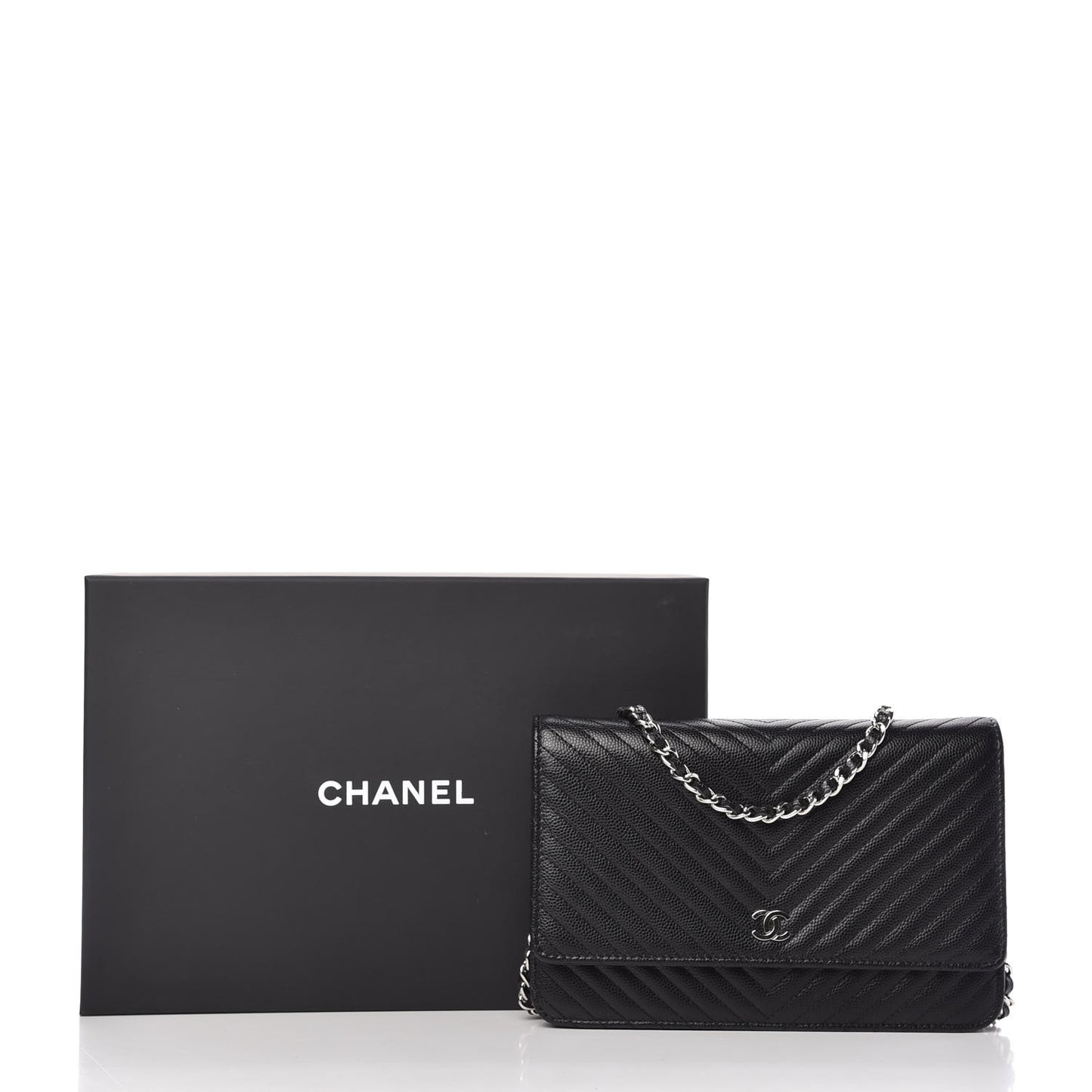 Caviar Chevron Quilted Wallet On Chain WOC Black