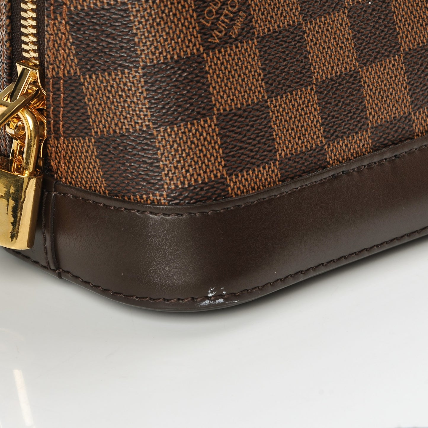 Damier Ebene Alma BB