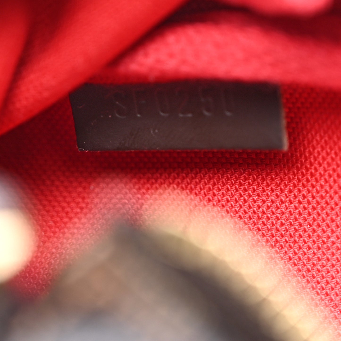 Damier Ebene Mini Pochette Accessories