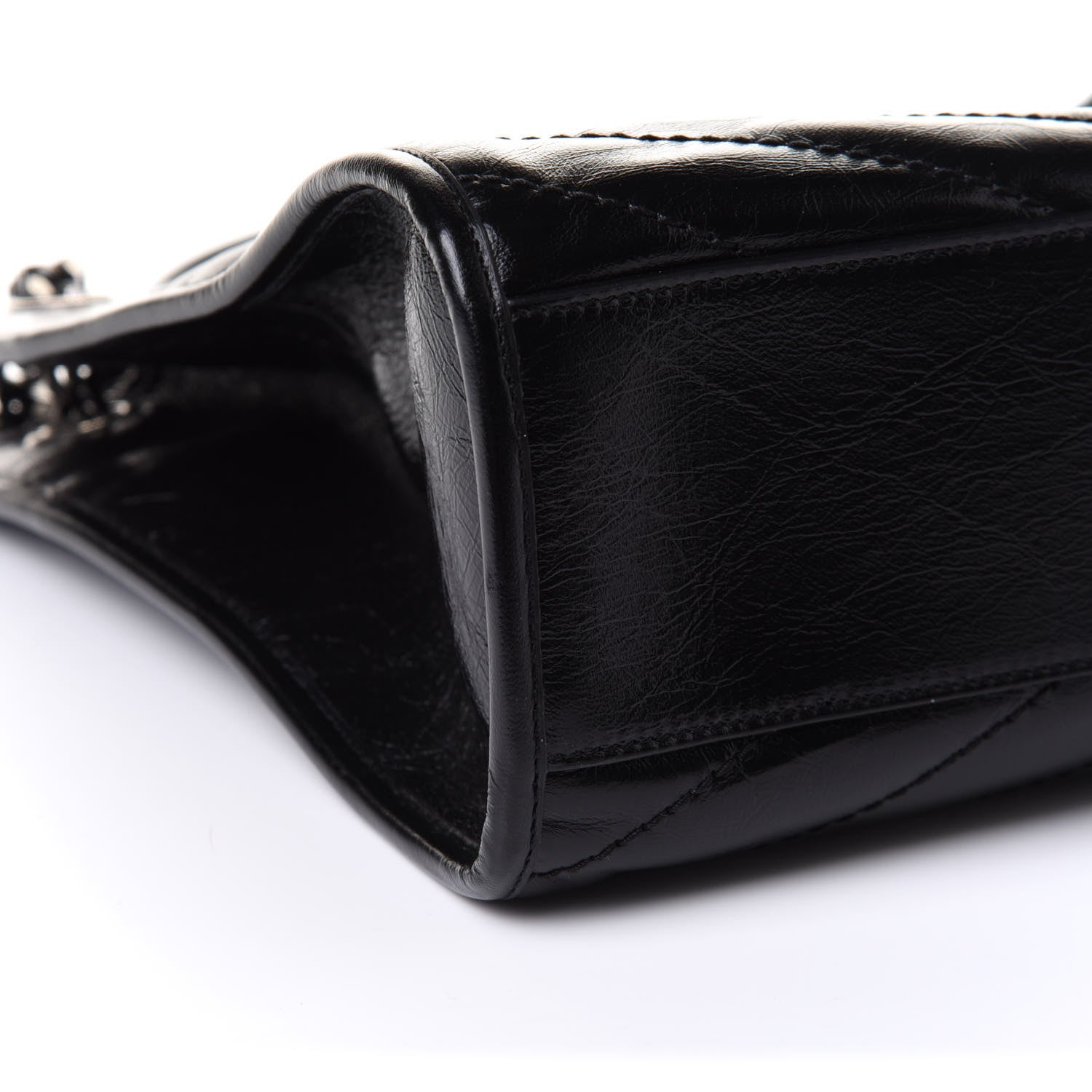 Saint Laurent Crinkled Calfskin Matelasse Monogram Niki Shoulder Bag Black 9 of 10