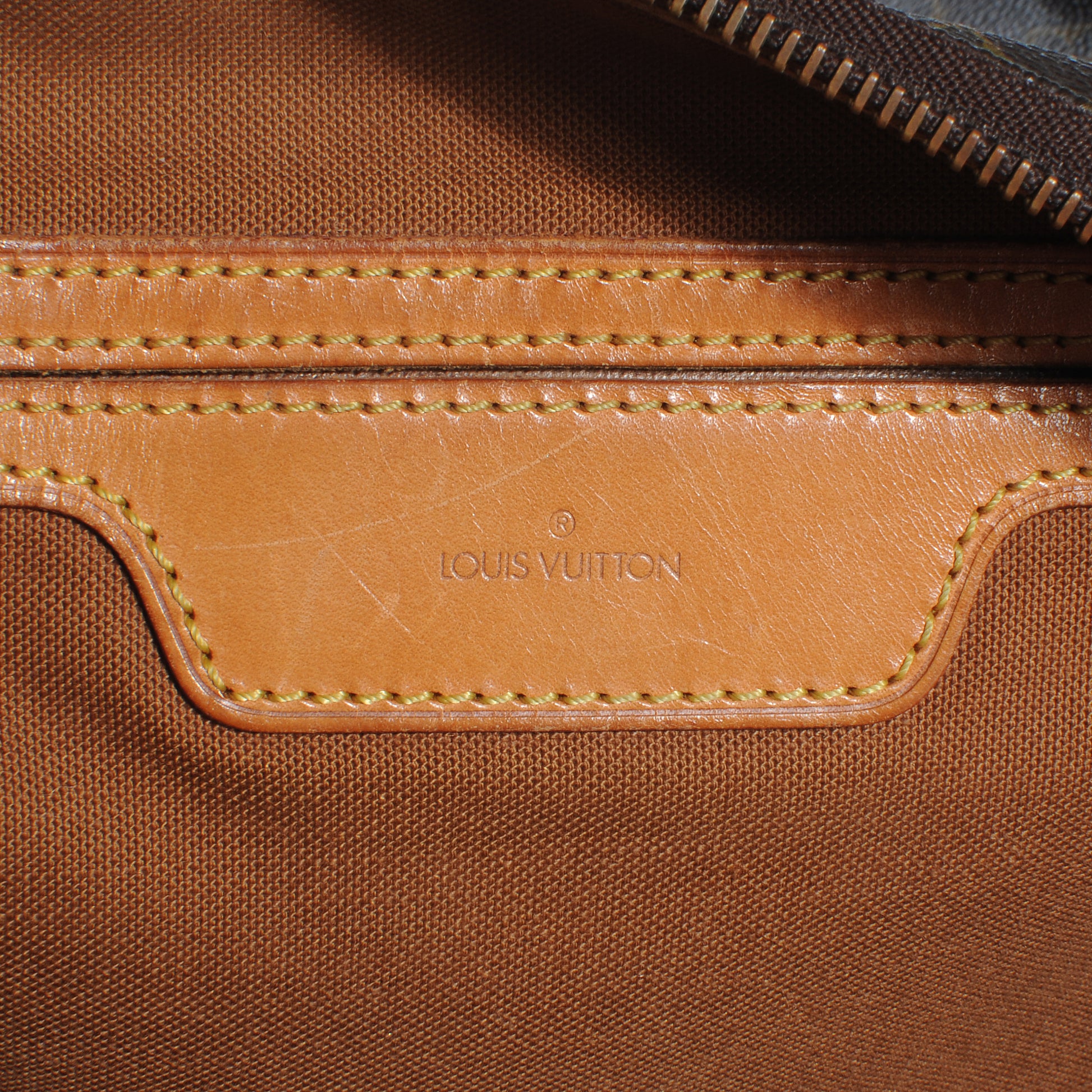 Louis Vuitton Monogram Sac Balade 8 of 10