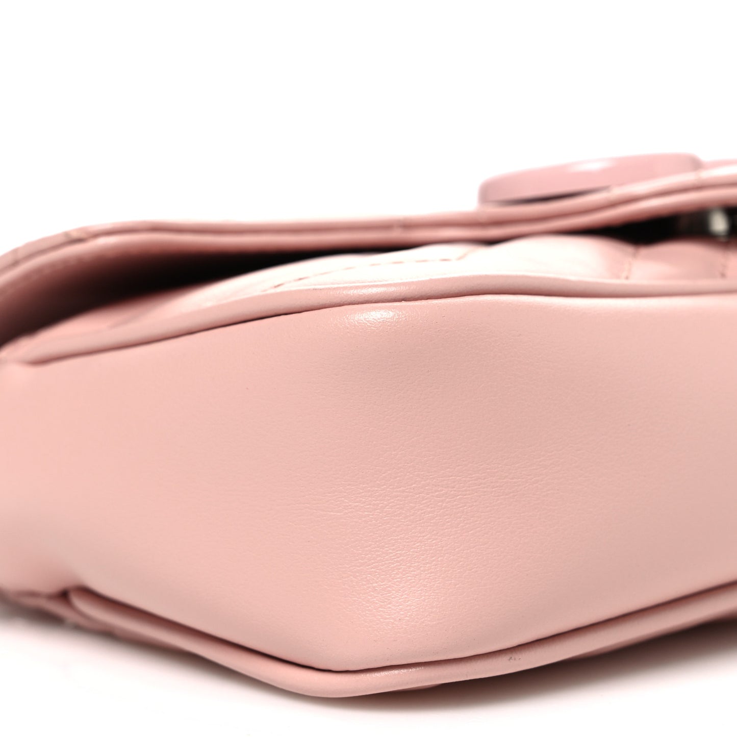 Calfskin Matelasse Monochrome GG Marmont Chain Belt Bag Perfect Pink