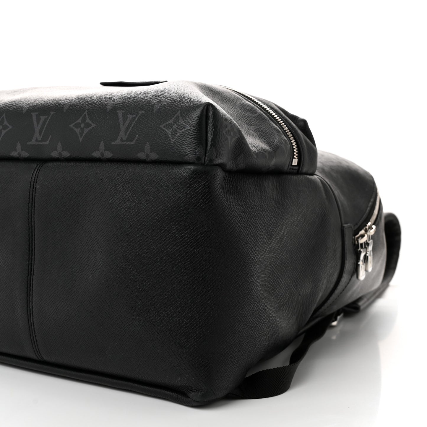 Monogram Eclipse Taiga Discovery Backpack PM