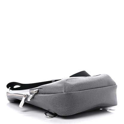 Louis Vuitton Taiga Avenue Sling Bag Gris 3 of 7