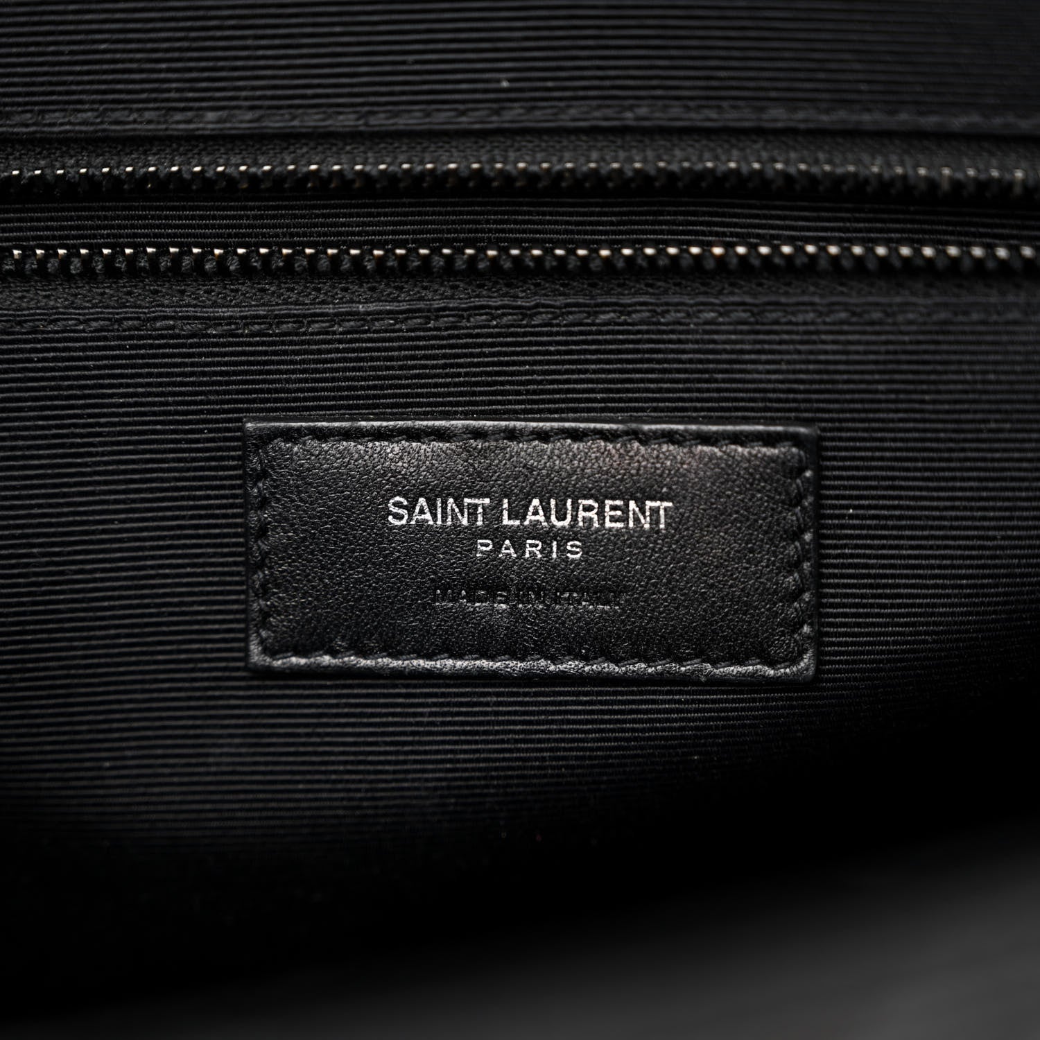 Saint Laurent Grain De Poudre Textured Mixed Matelasse Large Triquilt Monogram Monochrome Satchel Black 6 of 12