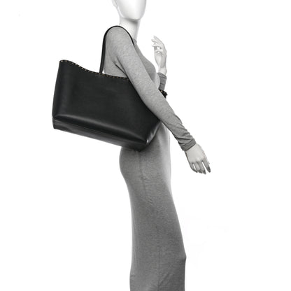 Valentino Garavani Grained Calfskin Rockstud Shoulder Tote Black 2 of 10