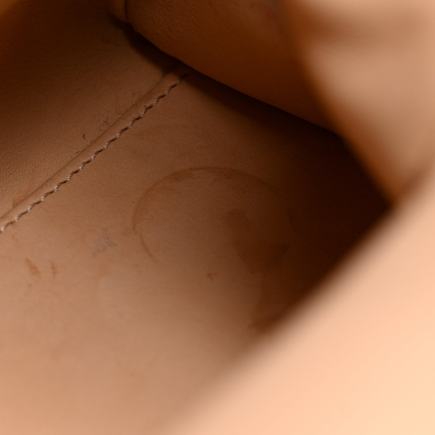 Taurillon Gex Pauline Haut Tote Black