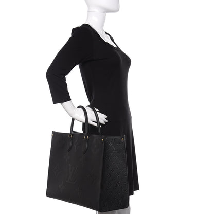 Louis Vuitton Empreinte Monogram Giant Onthego GM Black 3 of 11