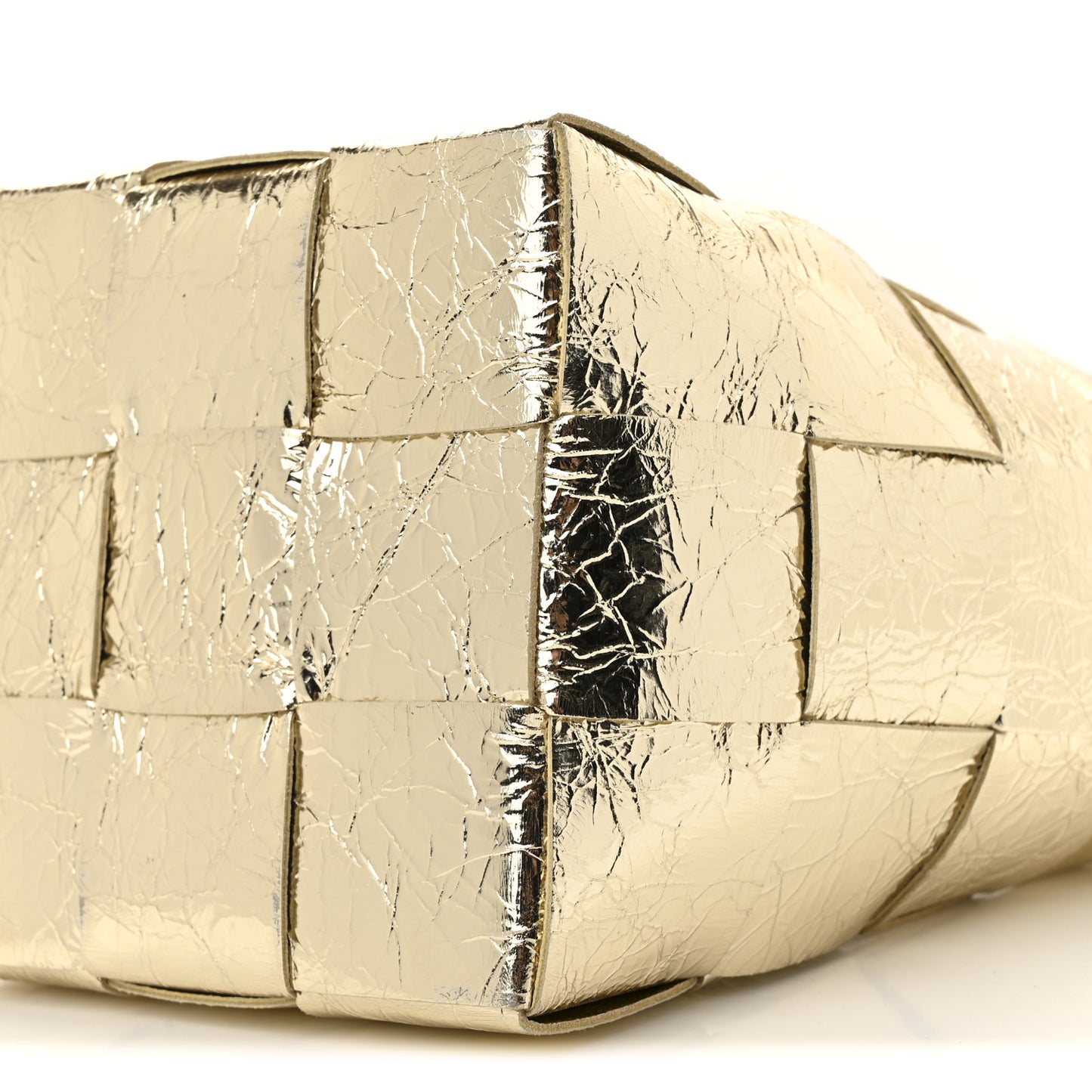 Metallic Crushed Nappa Maxi Intrecciato Small Cassette Bucket Bag Gold