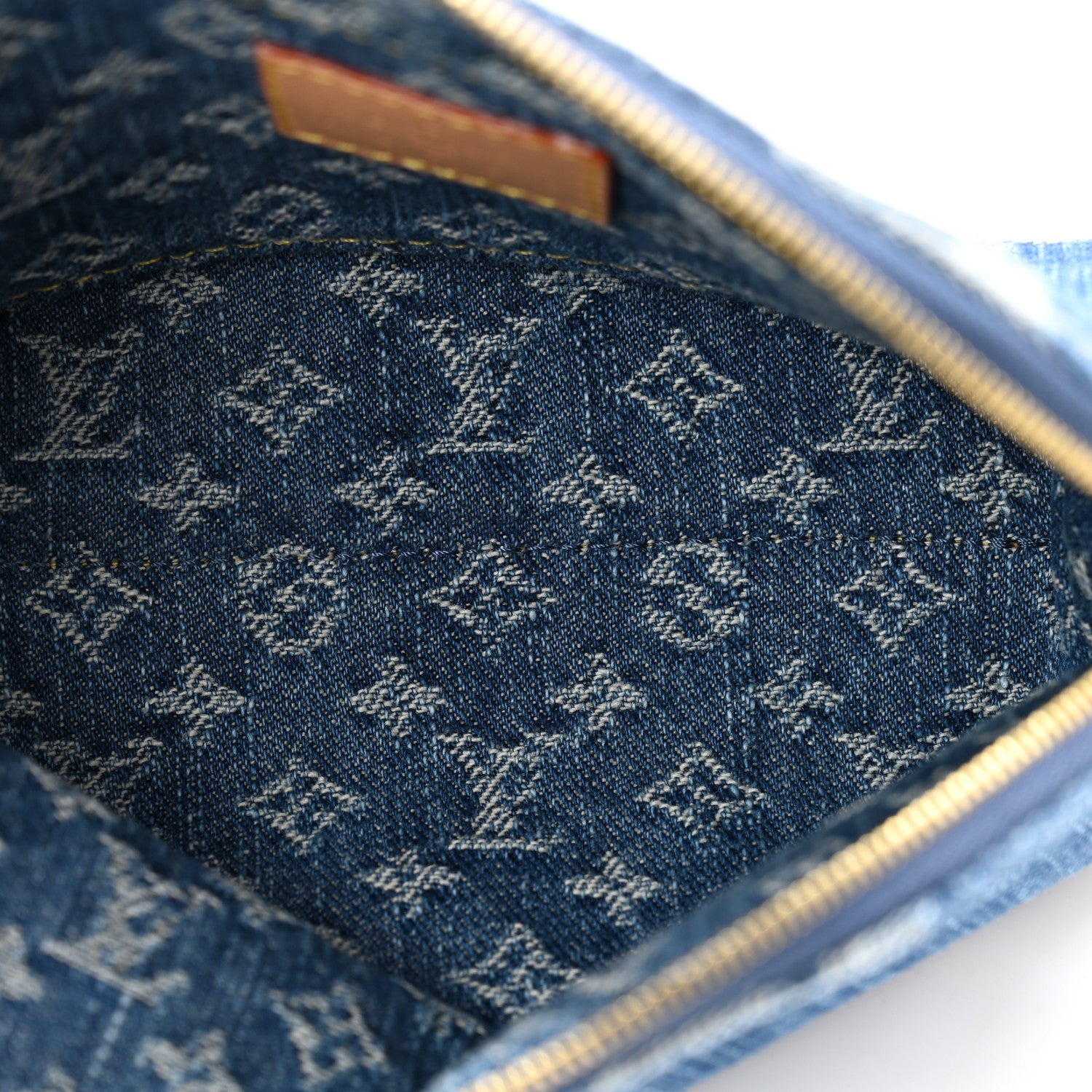Louis Vuitton Denim Giant Monogram Pochette Cosmetique PM Denim Blue 5 of 7