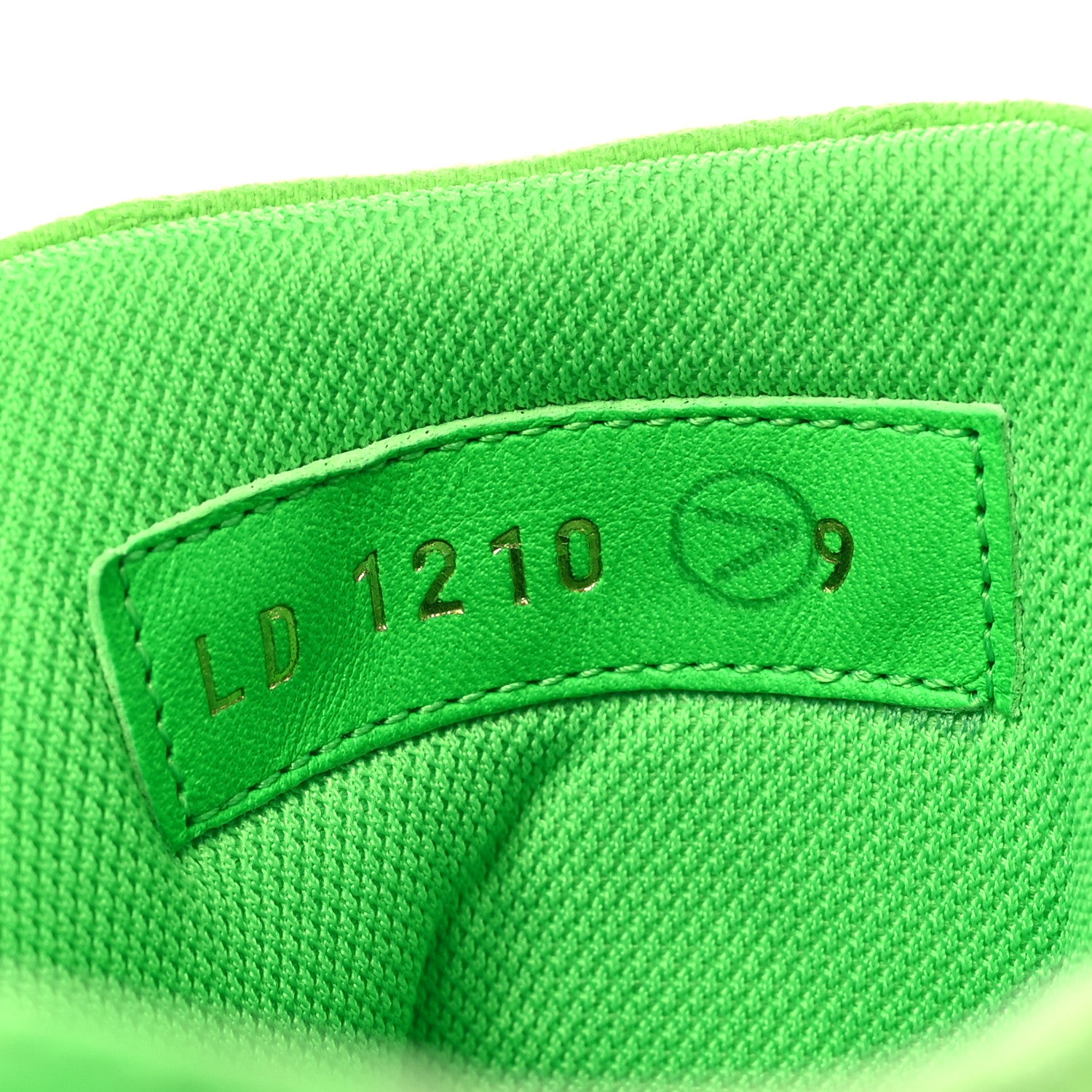 Louis Vuitton Canvas Monogram Mens Tattoo Sneaker Boots 9 Vert 7 of 9