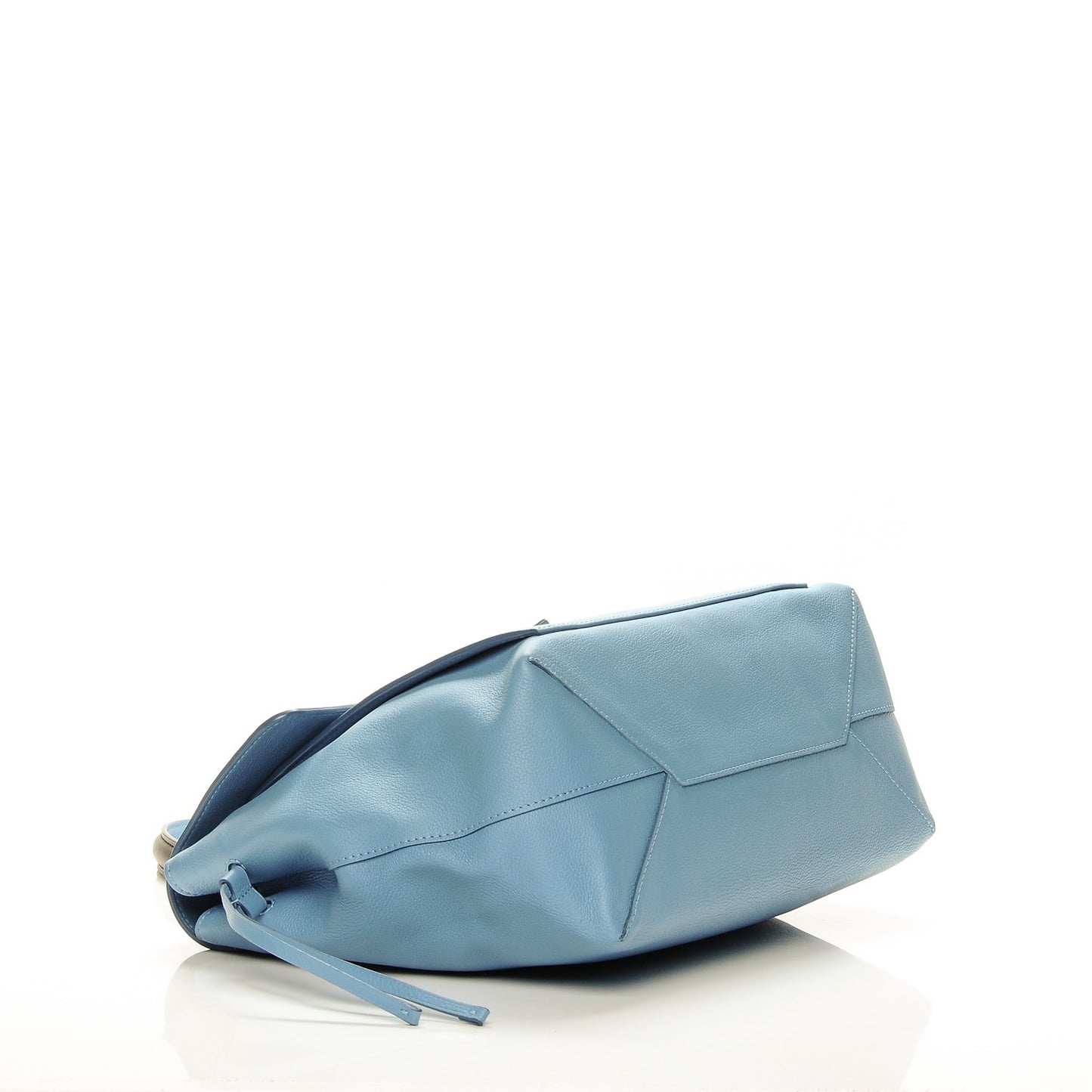 Calfskin Lockme PM Bleuet