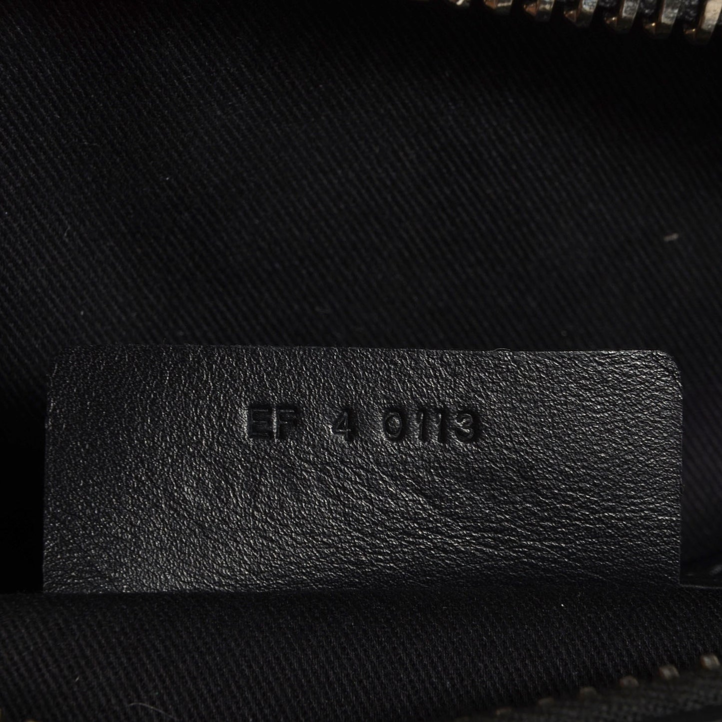 Calfskin Crocodile Embossed Medium Lucrezia Black