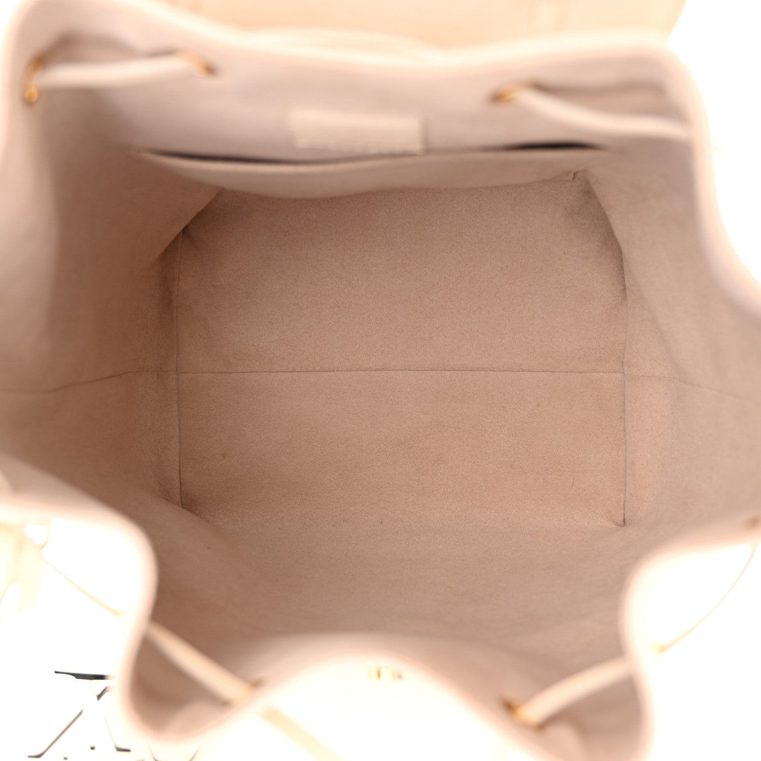 Louis Vuitton Empreinte Montsouris PM Creme 5 of 16
