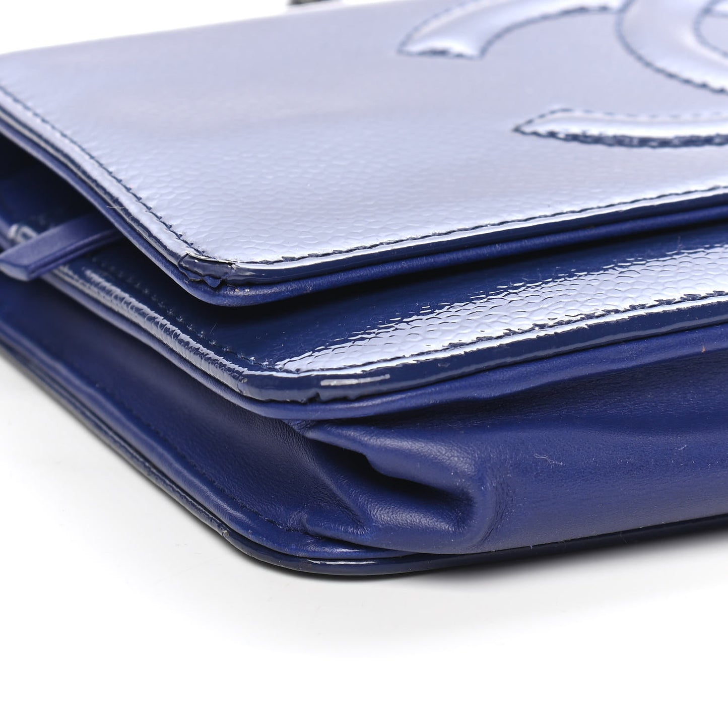 Grained Patent Calfskin Timeless Wallet On Chain WOC Blue