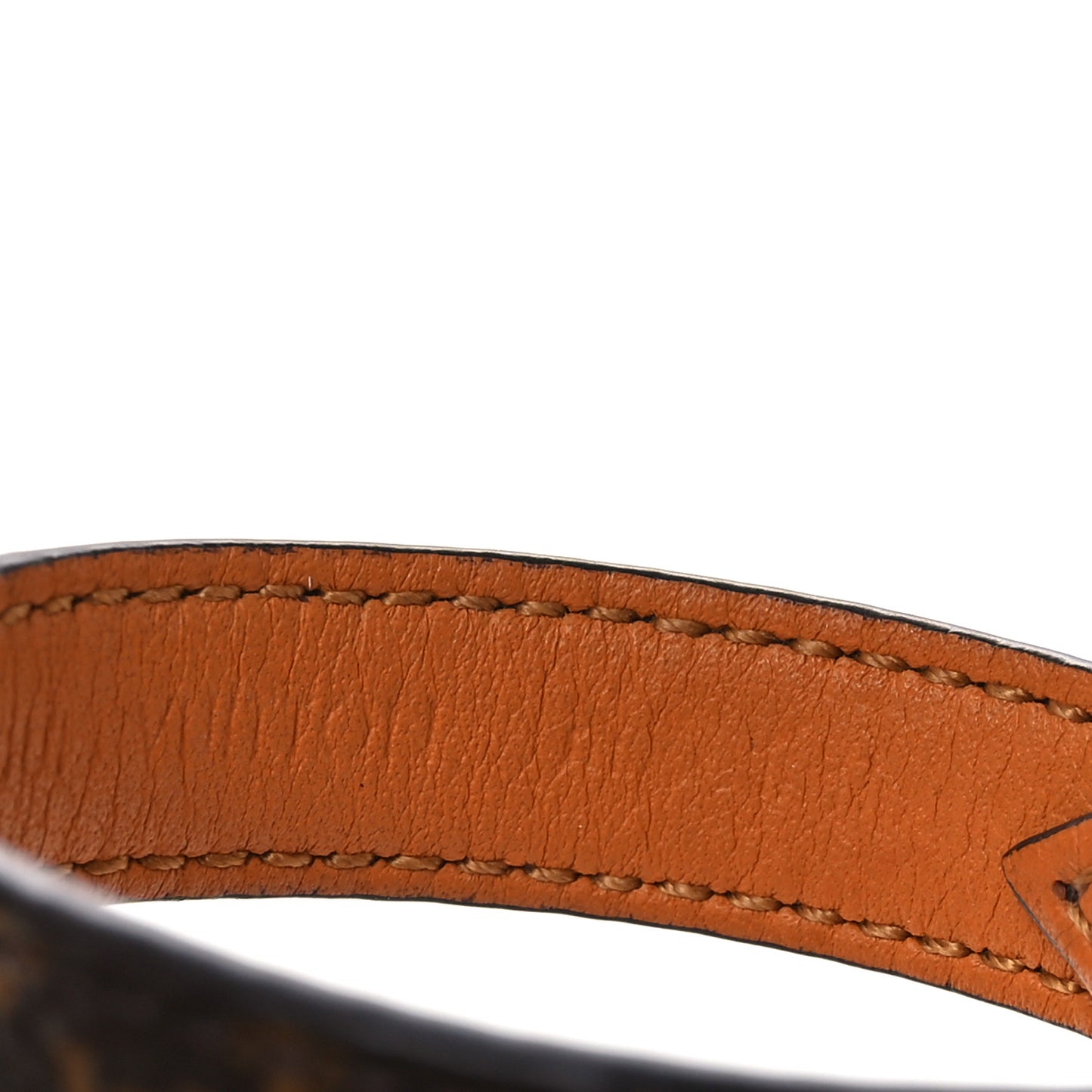 Monogram Essential V Bracelet 17