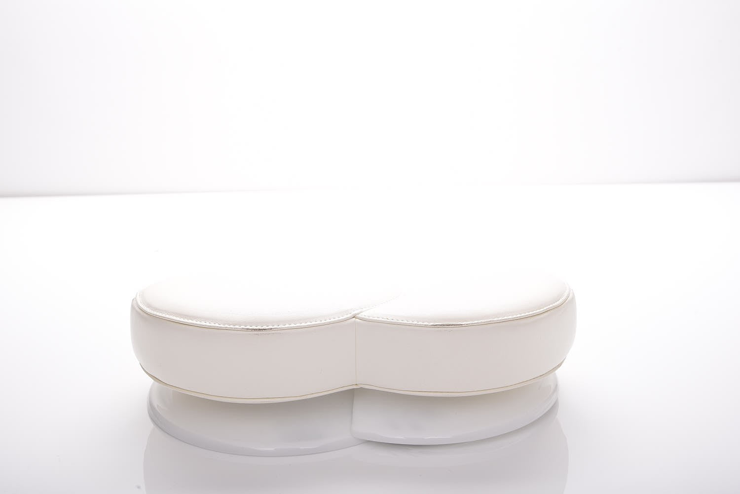 Chanel Plexiglass Brasserie Gabrielle Plates Minaudiere White 1 of 13