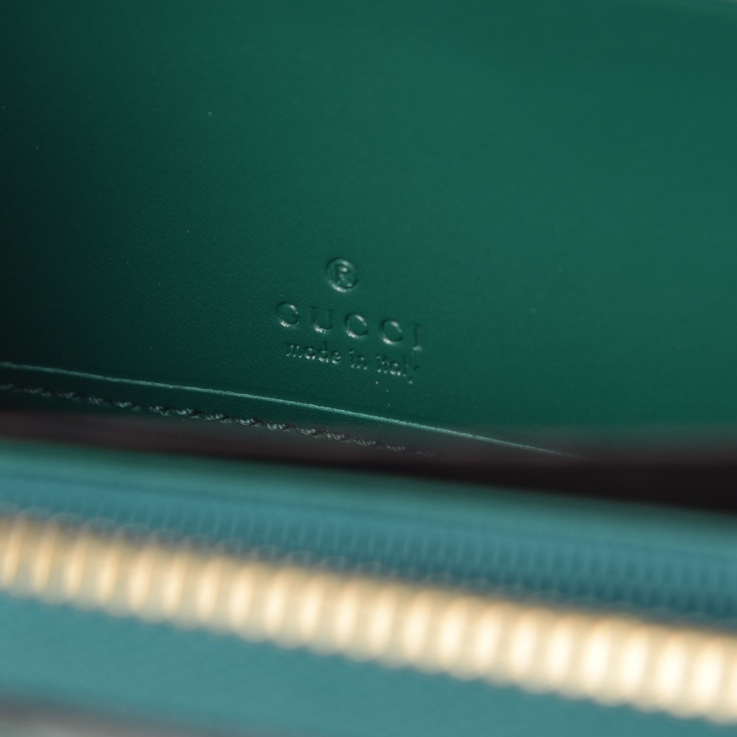 Gucci Guccissima Signature Zip Around Wallet Emerald 6 of 8