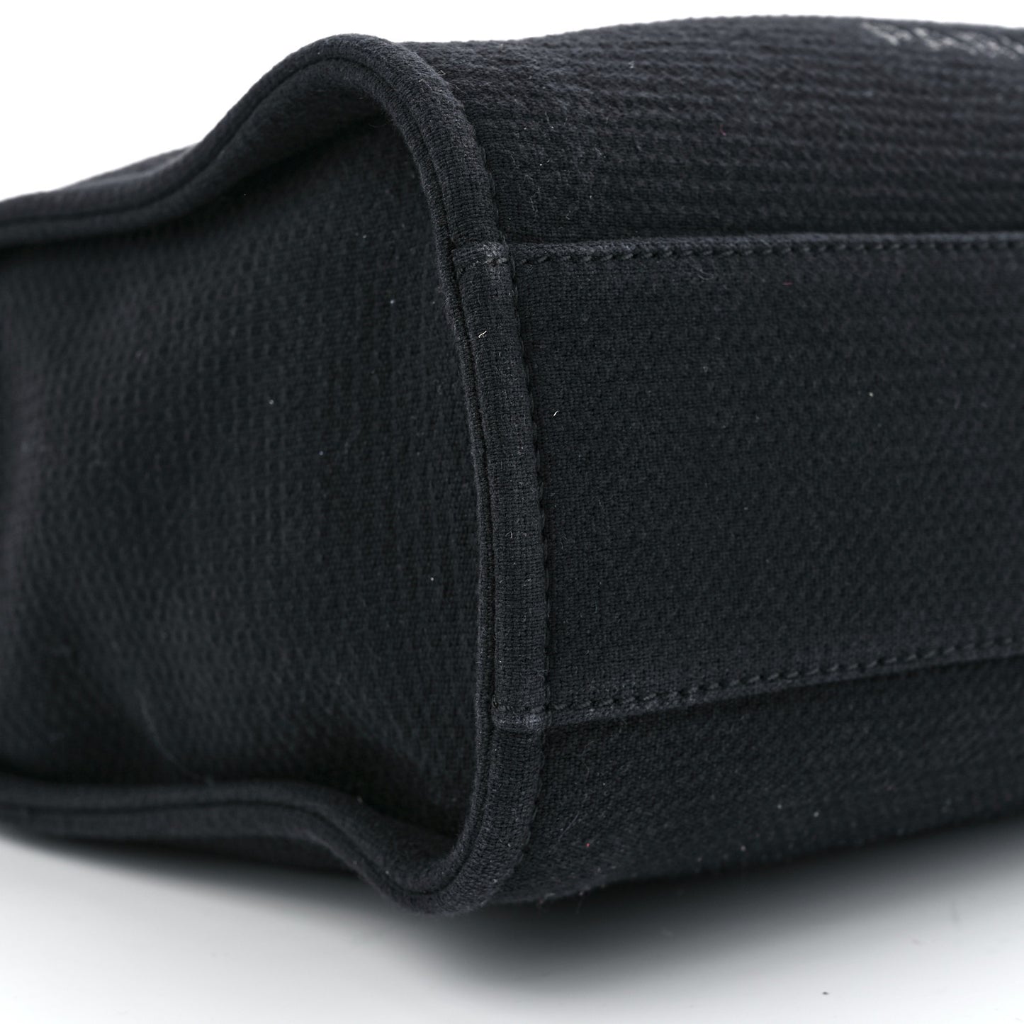 Mixed Fibers Medium Deauville Tote Black