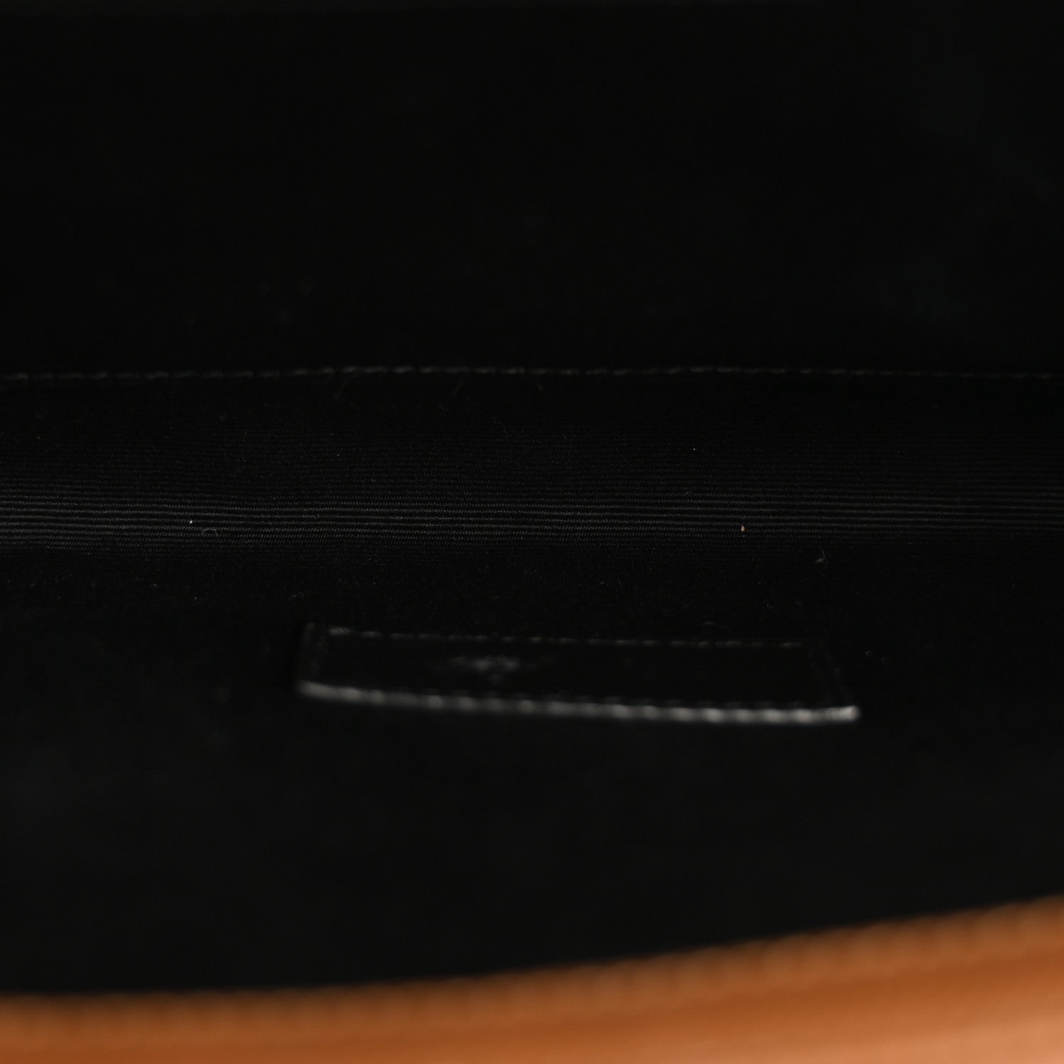 Saint Laurent Grain De Poudre Matelasse Chevron Monogram Envelope Natural Dark 5 of 10