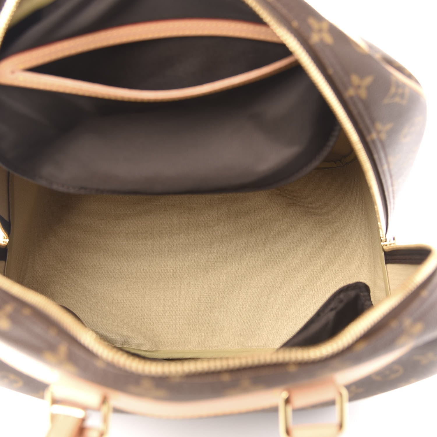 Louis Vuitton Monogram Evasion Sports Bag 5 of 12