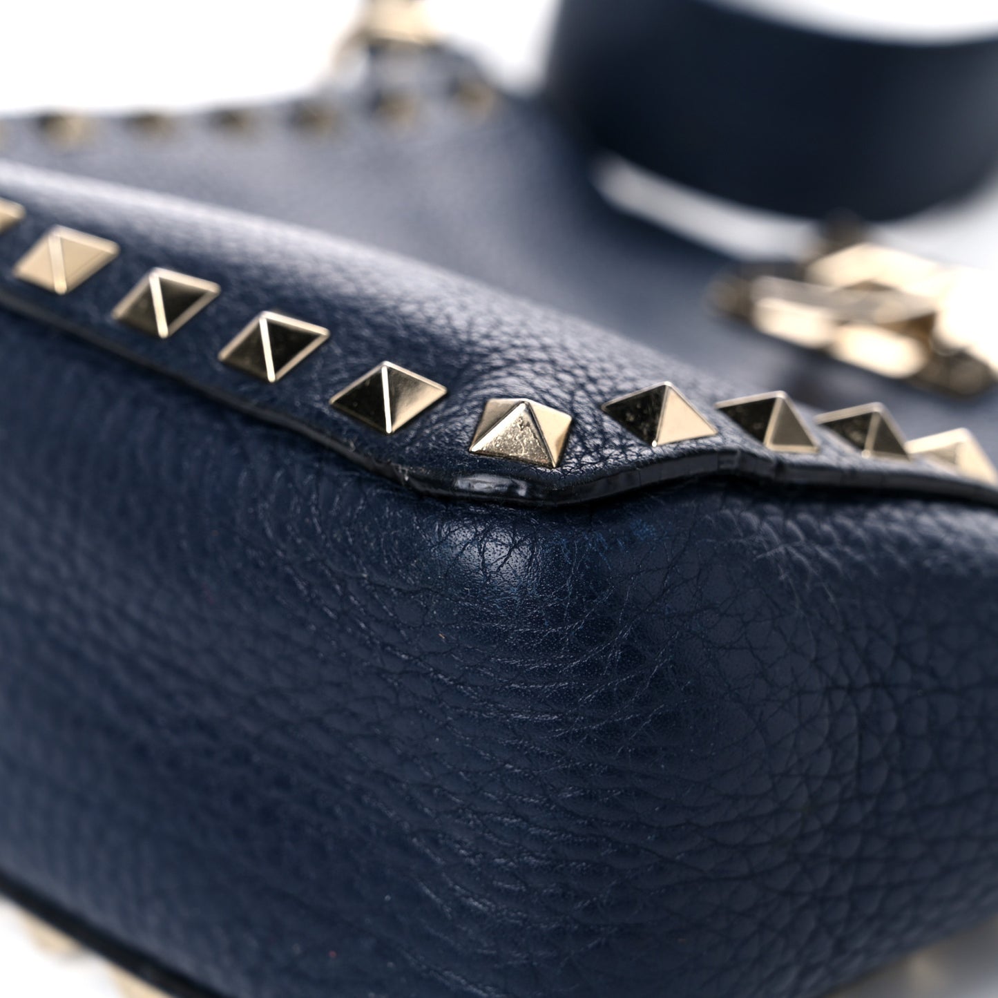 Pebbled Calfskin Mini Rockstud Flip-Lock Messenger Bag Marine
