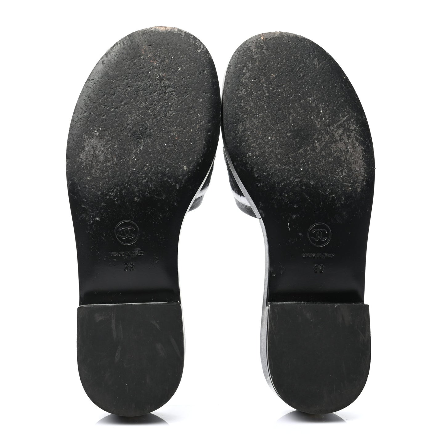 Lambskin Embroidered CC Mule Sandal 36 Black White