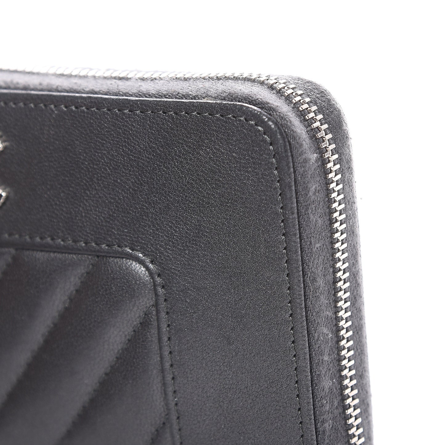 Sheepskin Chevron Quilted Mademoiselle Vintage Zip Around Wallet Grey