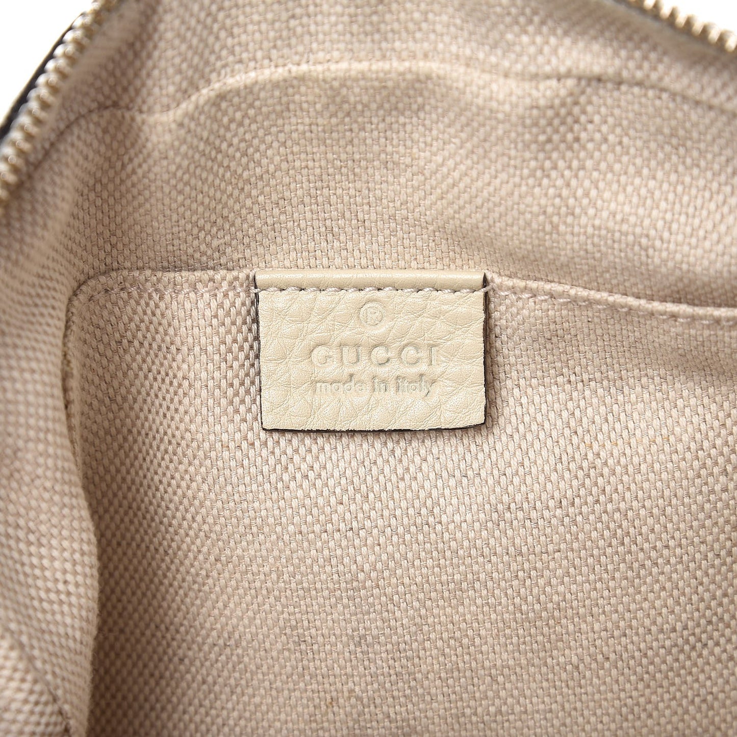 Pebbled Calfskin Small Soho Disco Bag Off White