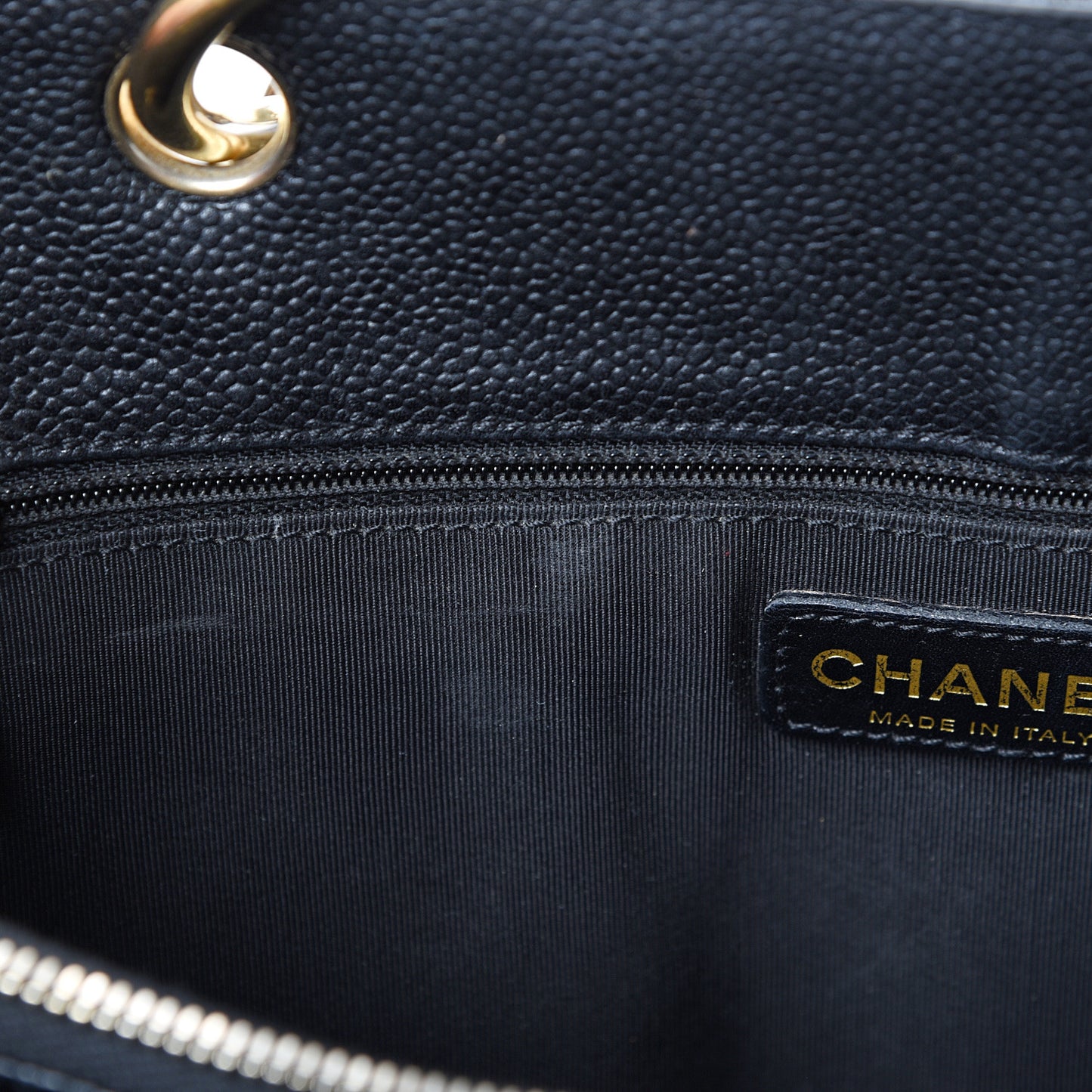 Caviar Quilted Grand Shopping Tote GST Black