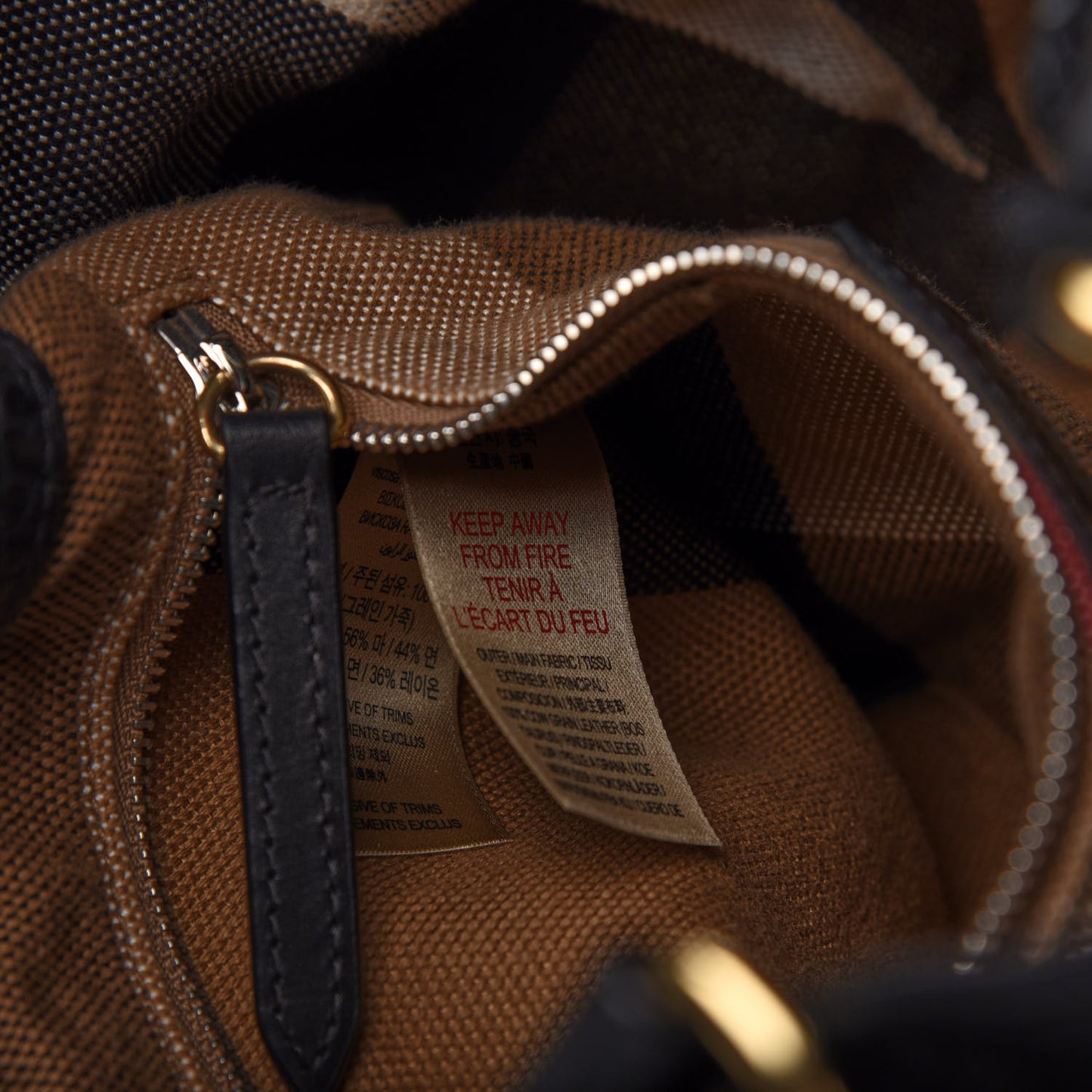 Grainy Calfskin House Check Small Maidstone Black
