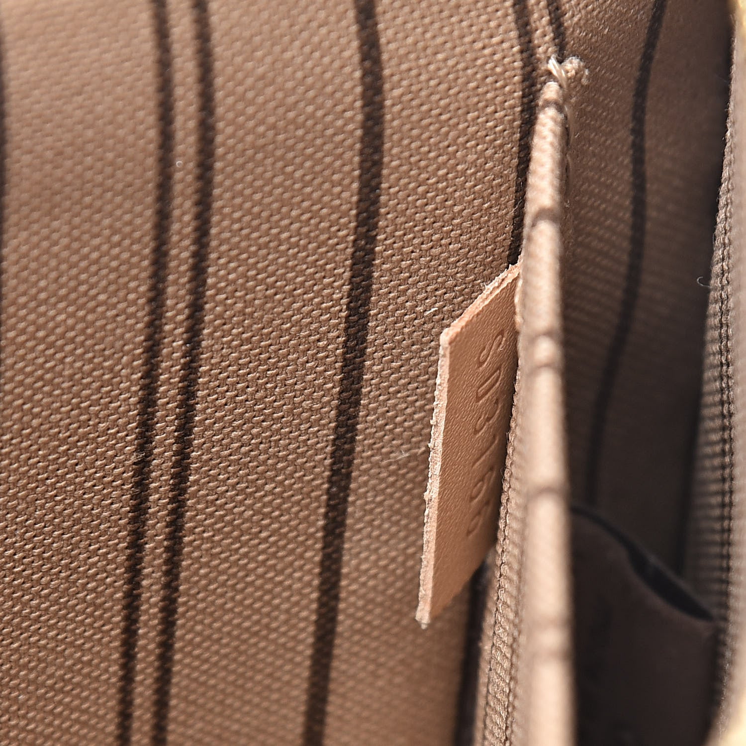 Louis Vuitton Monogram Neverfull MM GM Pochette 8 of 10
