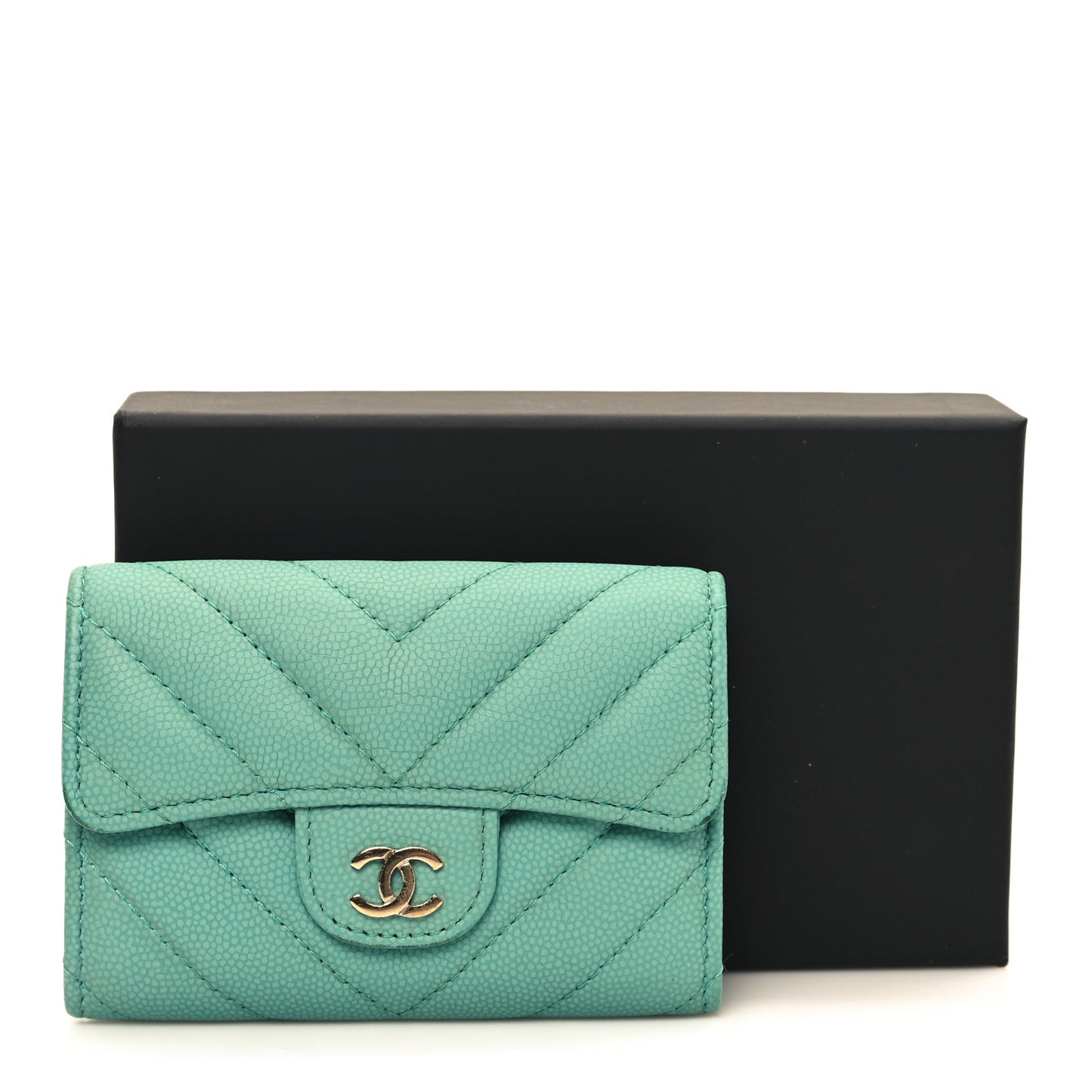 Caviar Flat Chevron Quilted Flap Card Holder Green