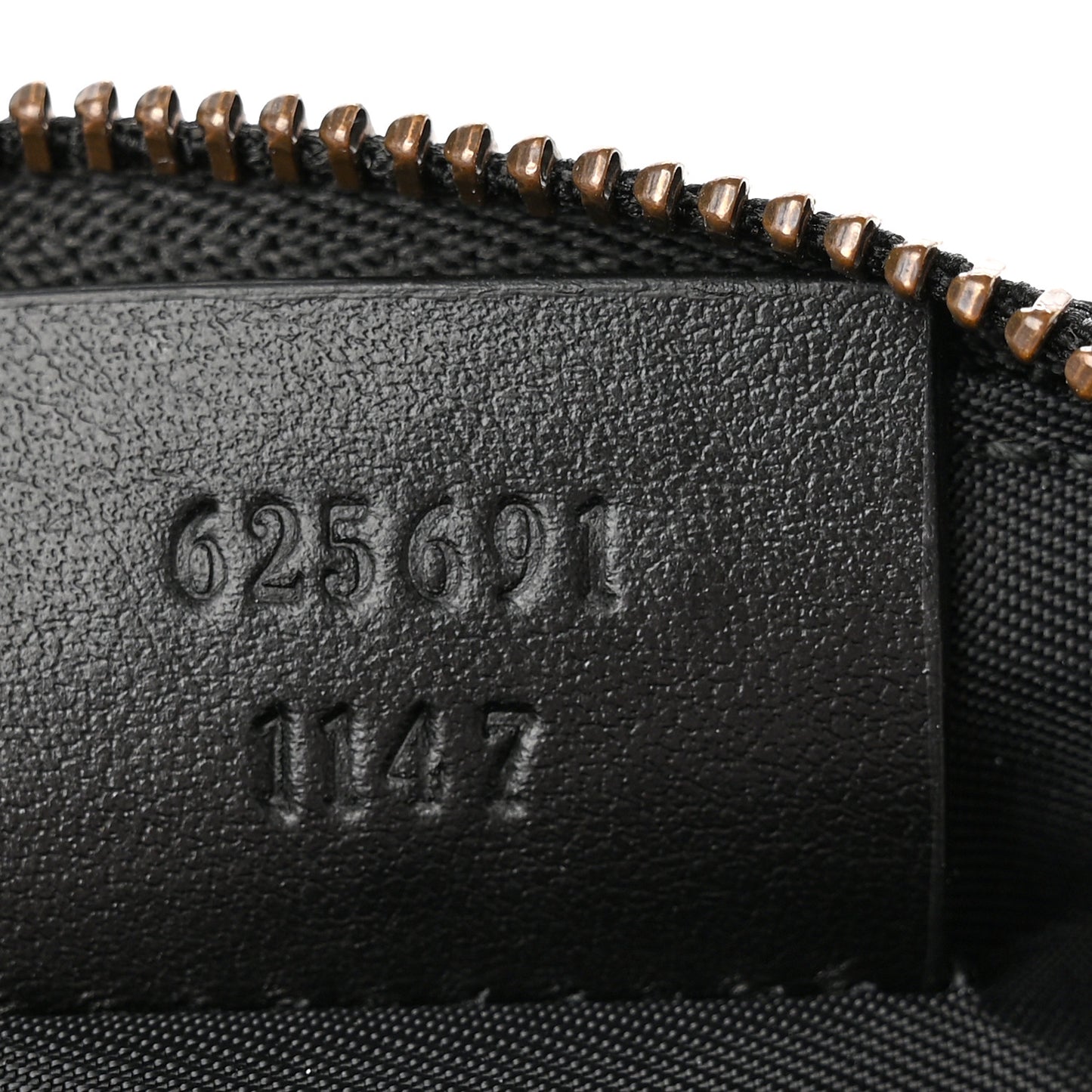 Calfskin Matelasse GG Marmont Key Pouch Black